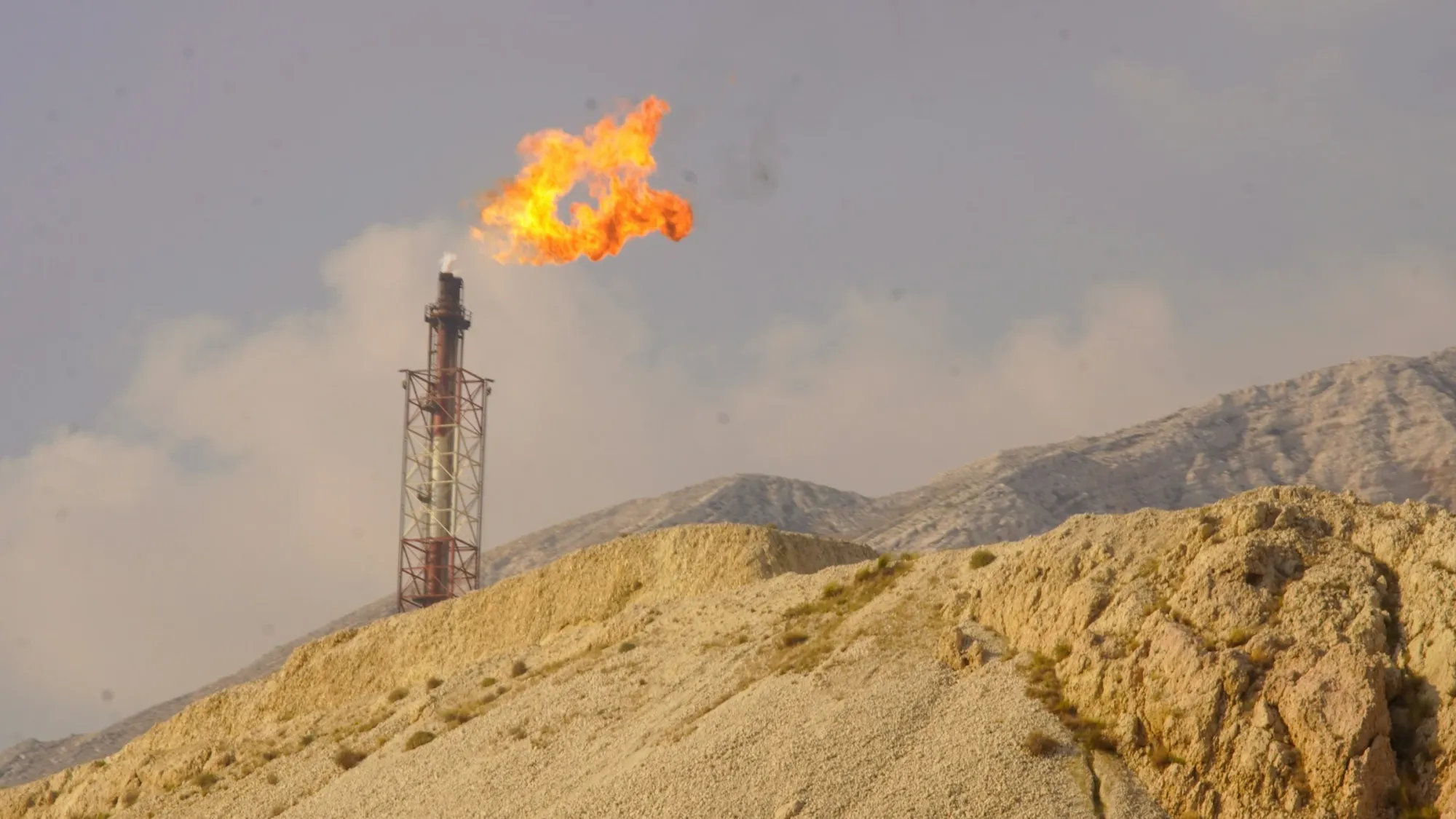 Cenovus Energy Forges Oil Sands Giant with C$7.9 Billion MEG Energy Acquisition