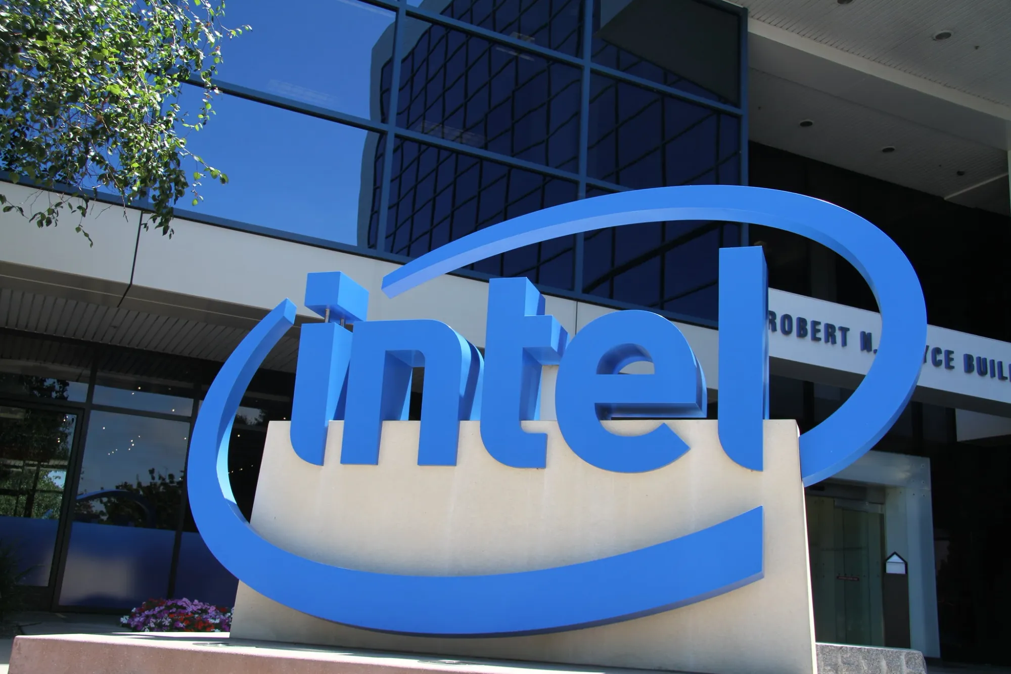 Intel Headquarters by Nick Knupffer, CC BY-NC-SA 2.0