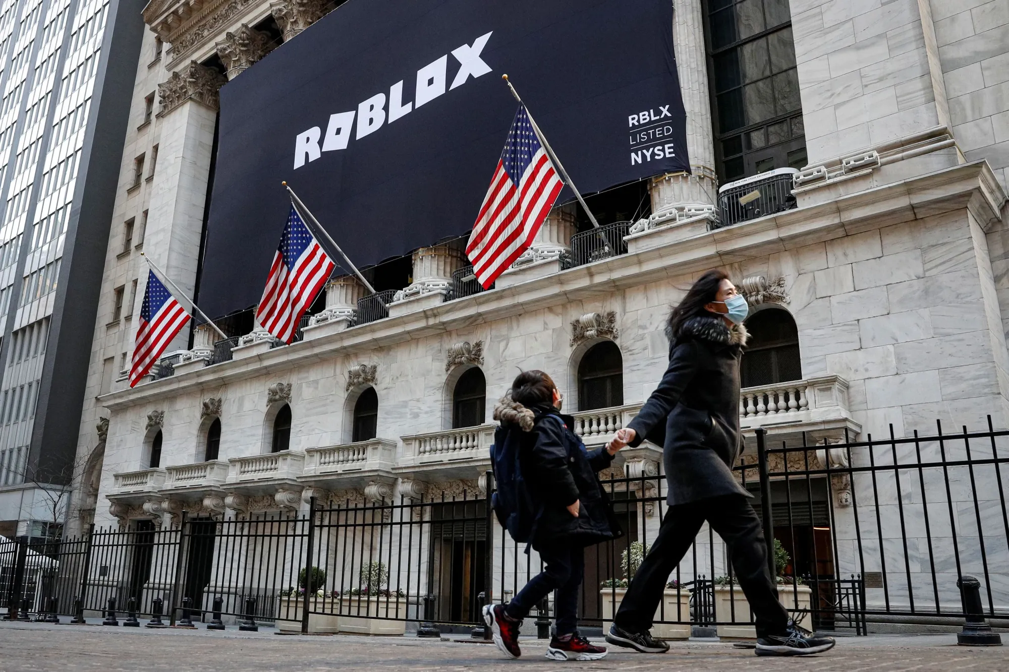 Roblox’s Record-Breaking Quarter: Big Growth, Big Challenges