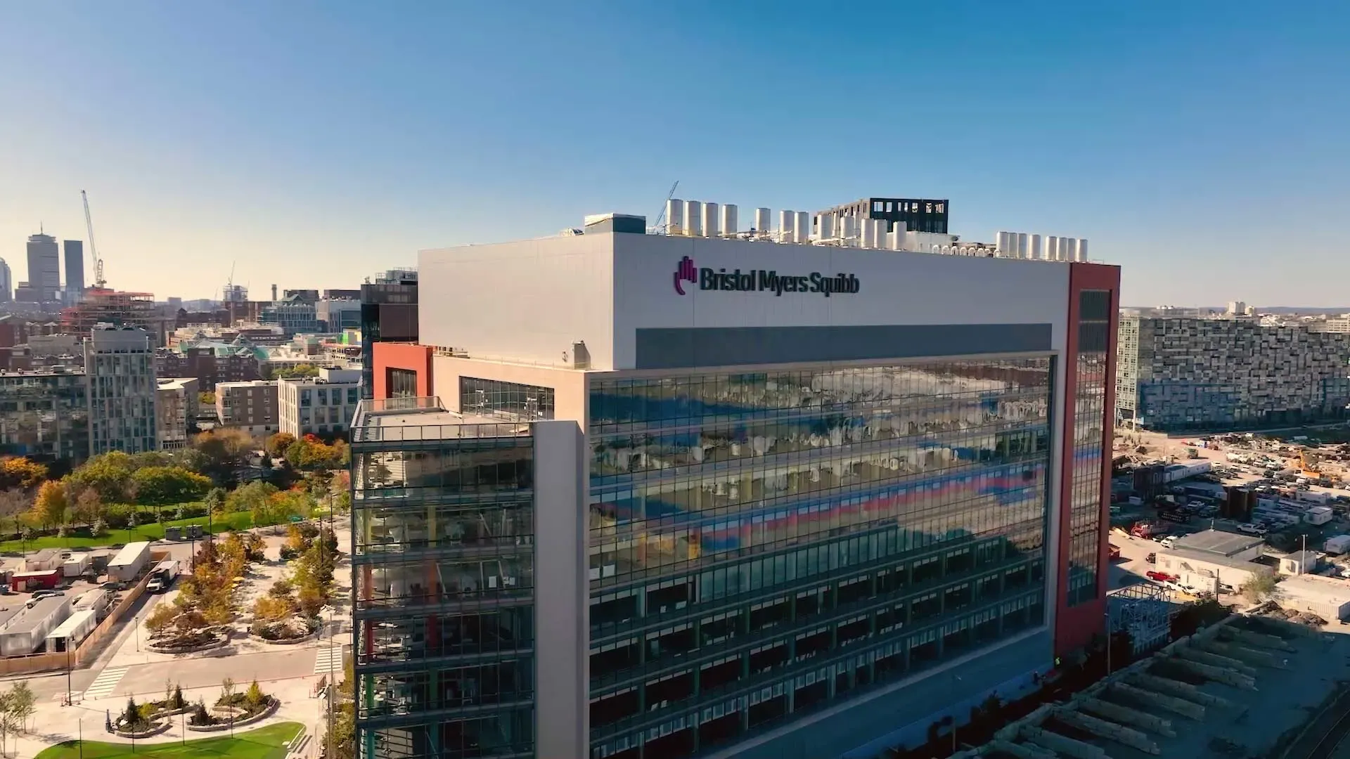 Bristol Myers Squibb Defies Patent Cliff: Blockbuster Sales of Opdivo and Eliquis Drive Raised Forecast