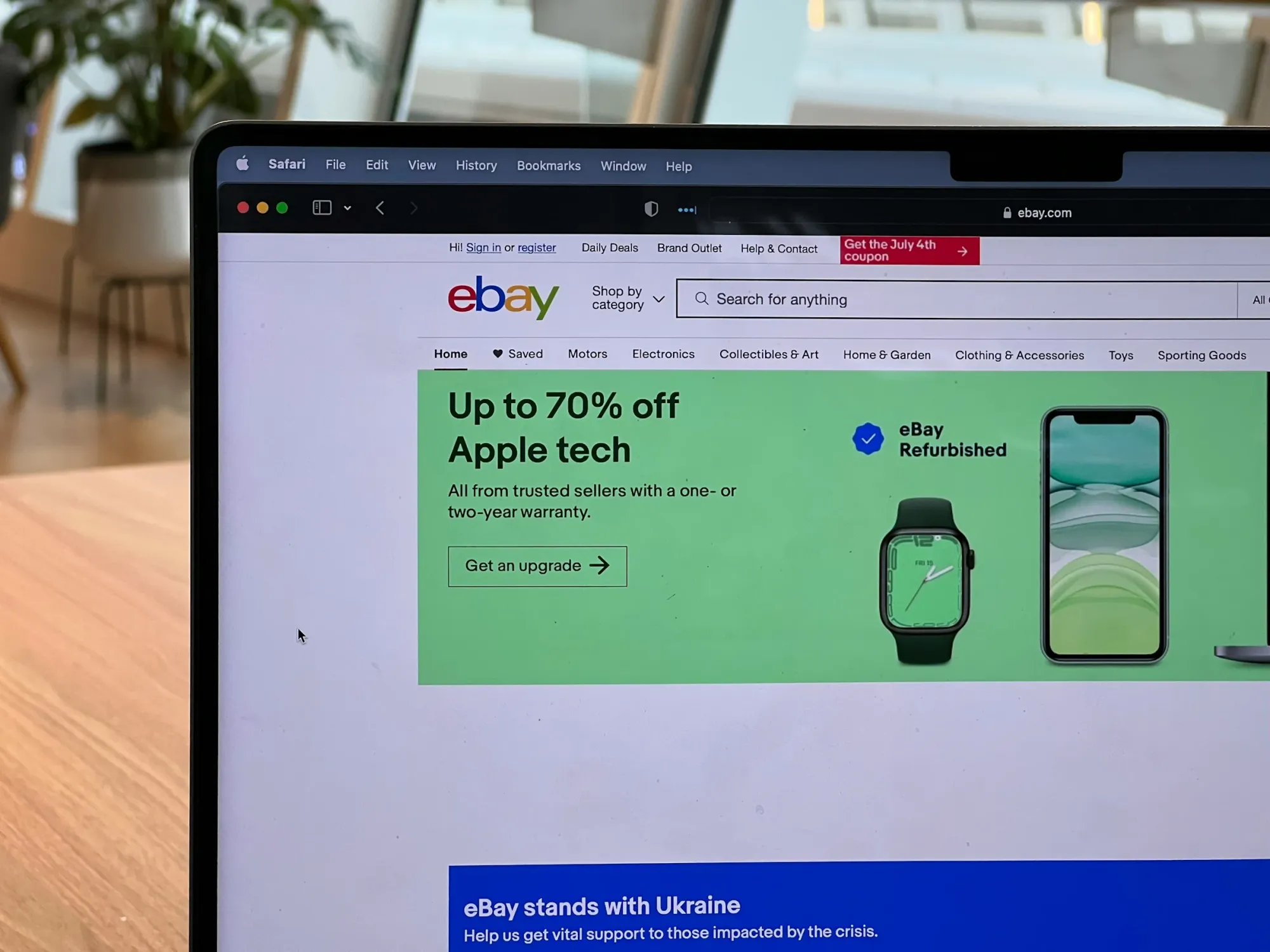 eBay Q4 Forecast Misses Estimates: Holiday Concerns Rise