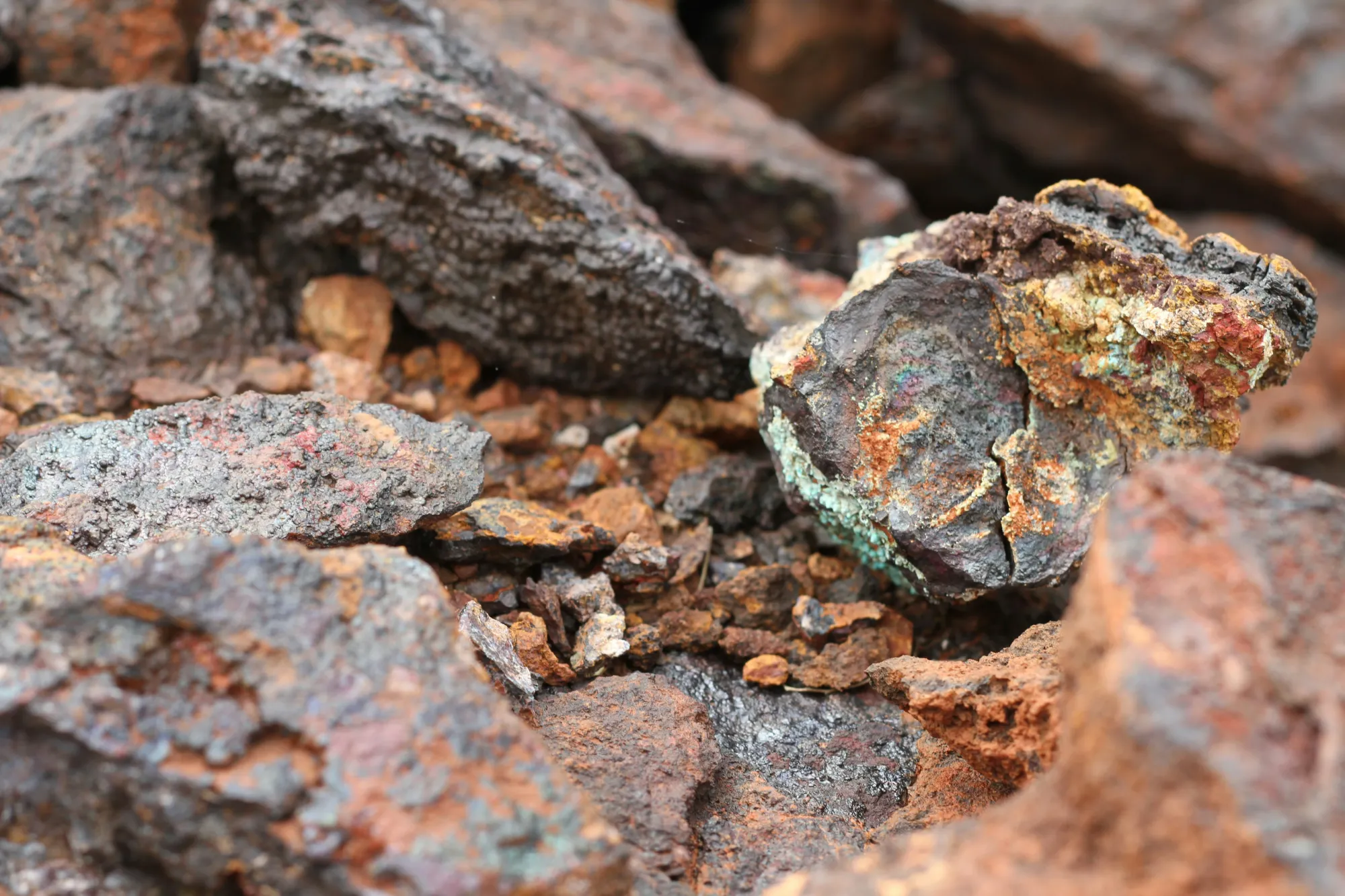 US Strikes Trade & Critical Minerals Deals with Southeast Asia Amid China Tensions