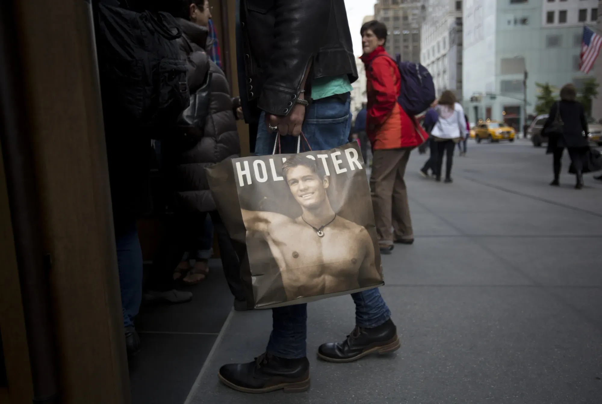 A&F Raises Forecasts: Sales Beat Estimates & Shares Jump