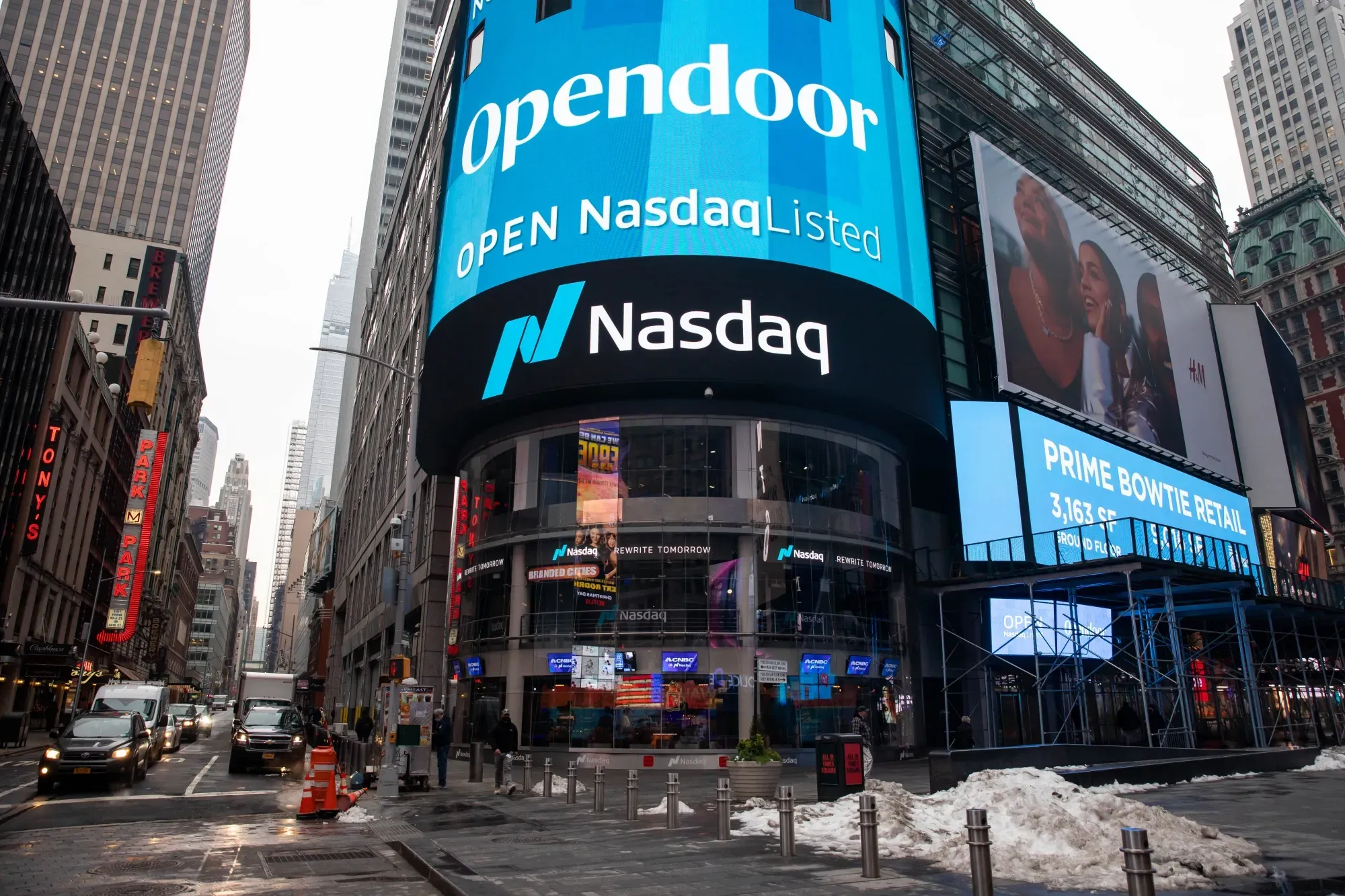 Opendoor Pivots to AI After Meme Stock Rally as Q3 Sales Drop 35%