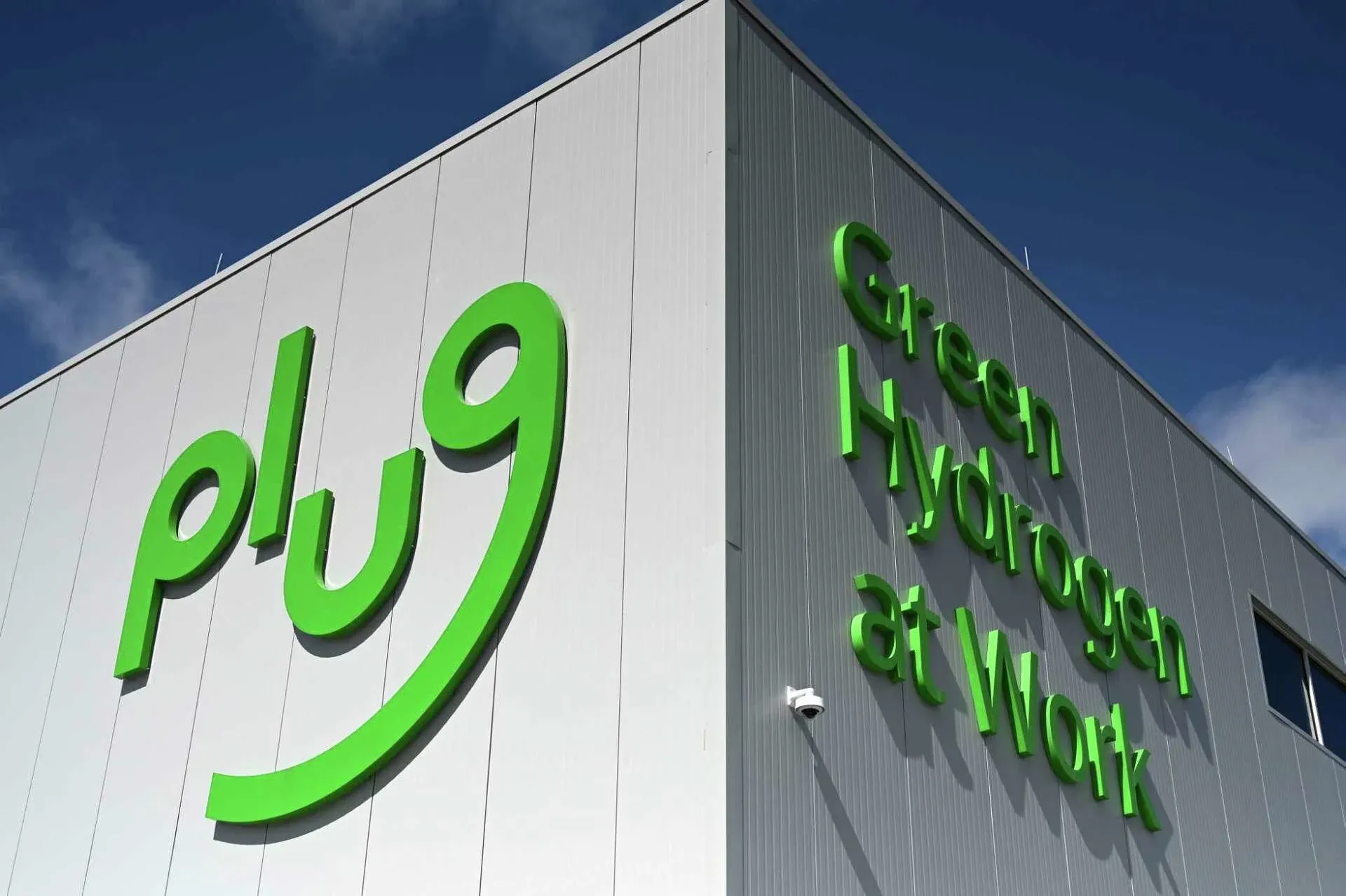 Plug Power Secures $431M in Convertible Notes to Strengthen Financial Position