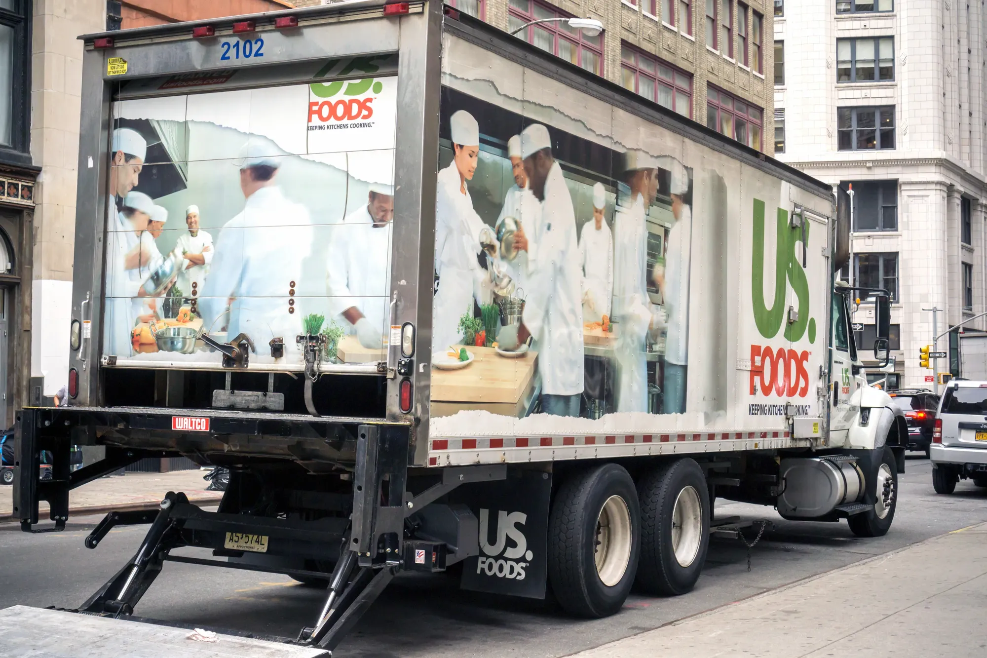 US Foods Ends Merger Talks with Performance Food Group, Announces $1.25B in Share Buybacks
