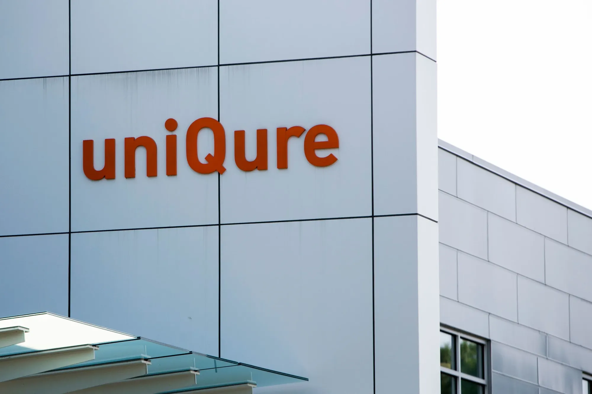 FDA Feedback Rocks uniQure: Gene Therapy for Huntington’s Disease Delayed