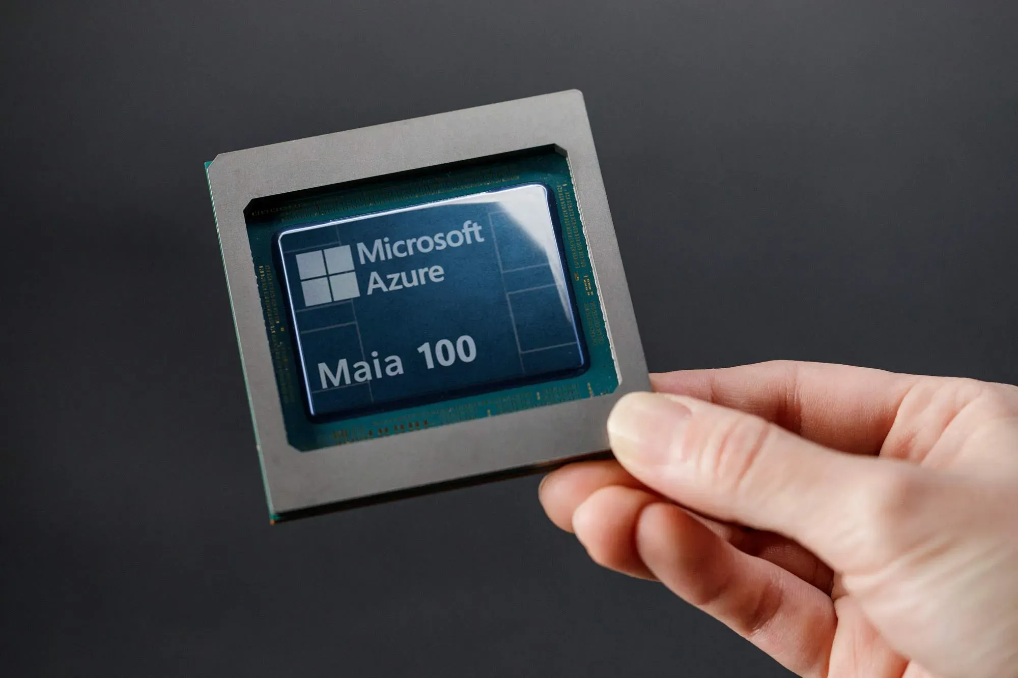 Marvell Stock Drops as Microsoft–Broadcom Talks and Amazon Chip Loss Raise Concerns