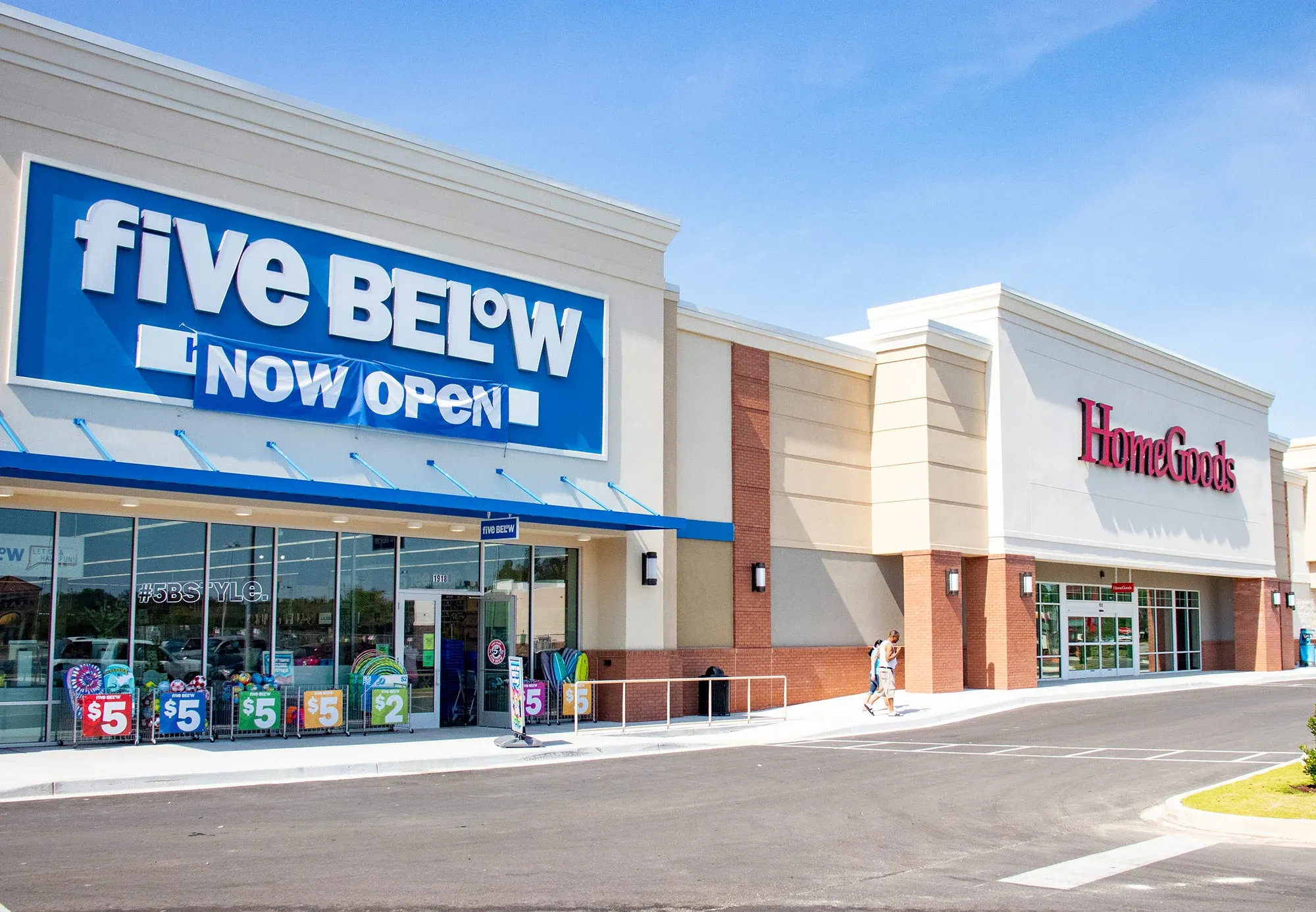 Five Below Soars on Strong Q3 Results, Raises Full-Year Outlook for Third Time