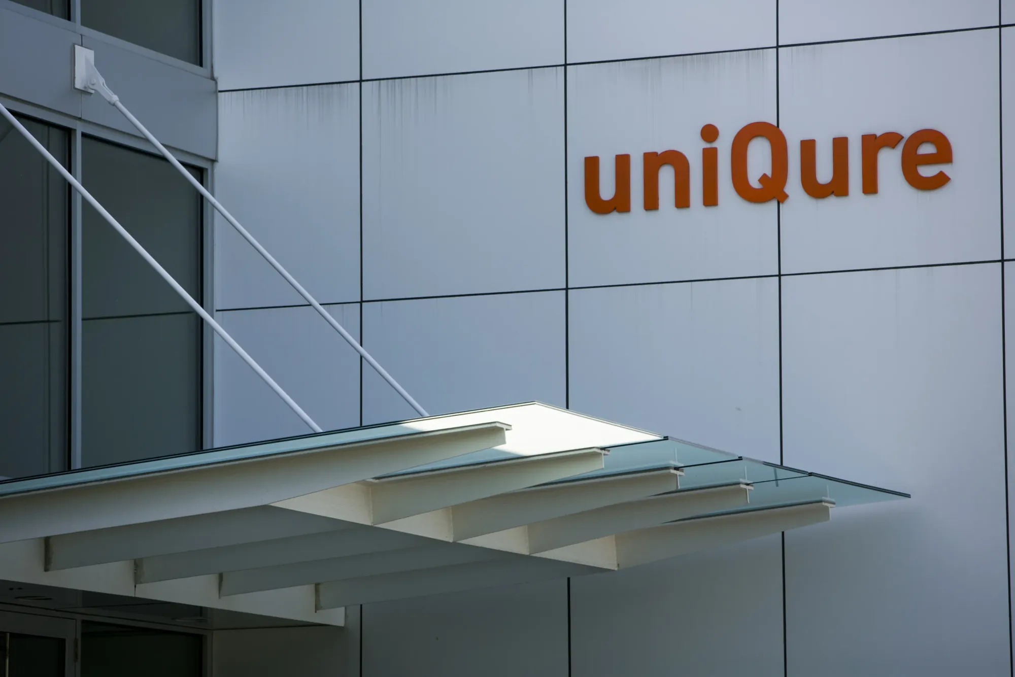 uniQure Moves Forward with Huntington's Disease Treatment