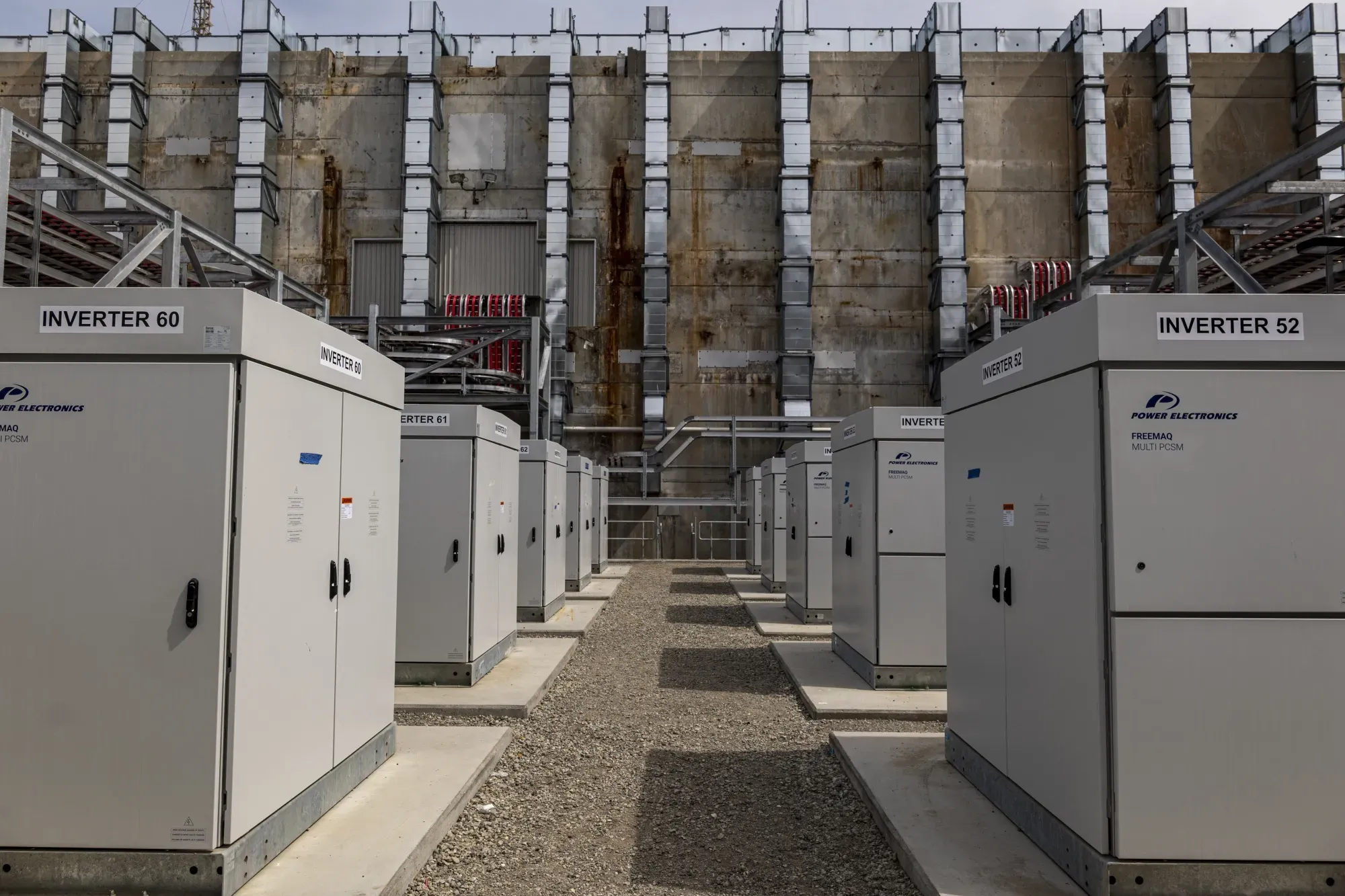 Vistra Corp. Acquires Cogentrix Energy for $4 Billion to Expand Power Generation