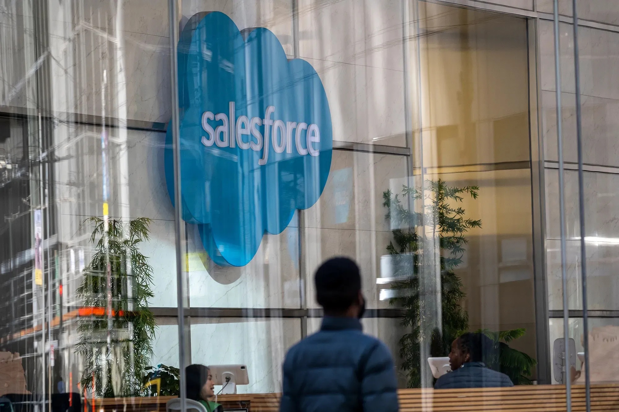 Army Signs $5.6B Salesforce Contract to Modernize Military Operations