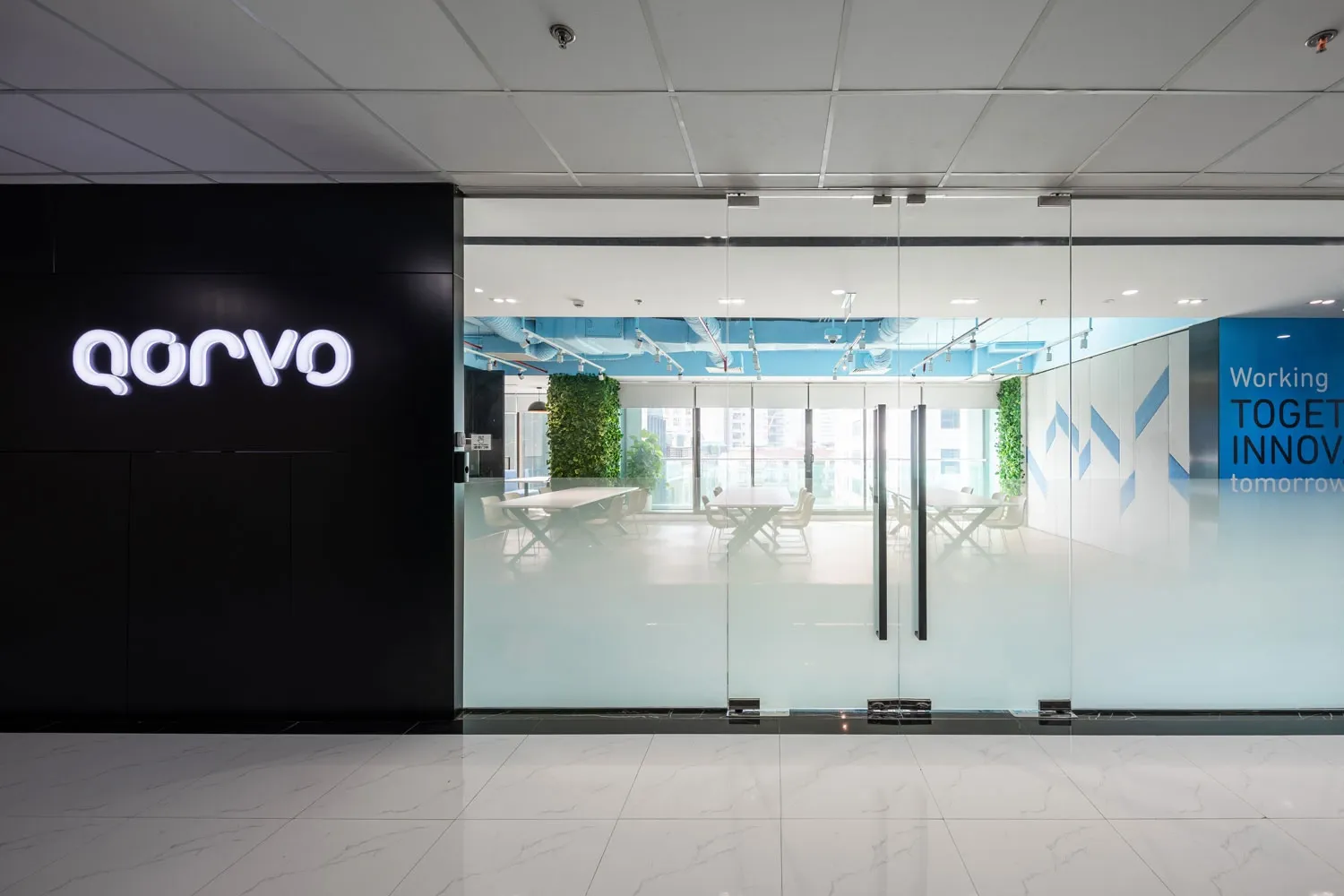 Qorvo Shares Slide as Weak Outlook Overshadows Strong Q3 Results