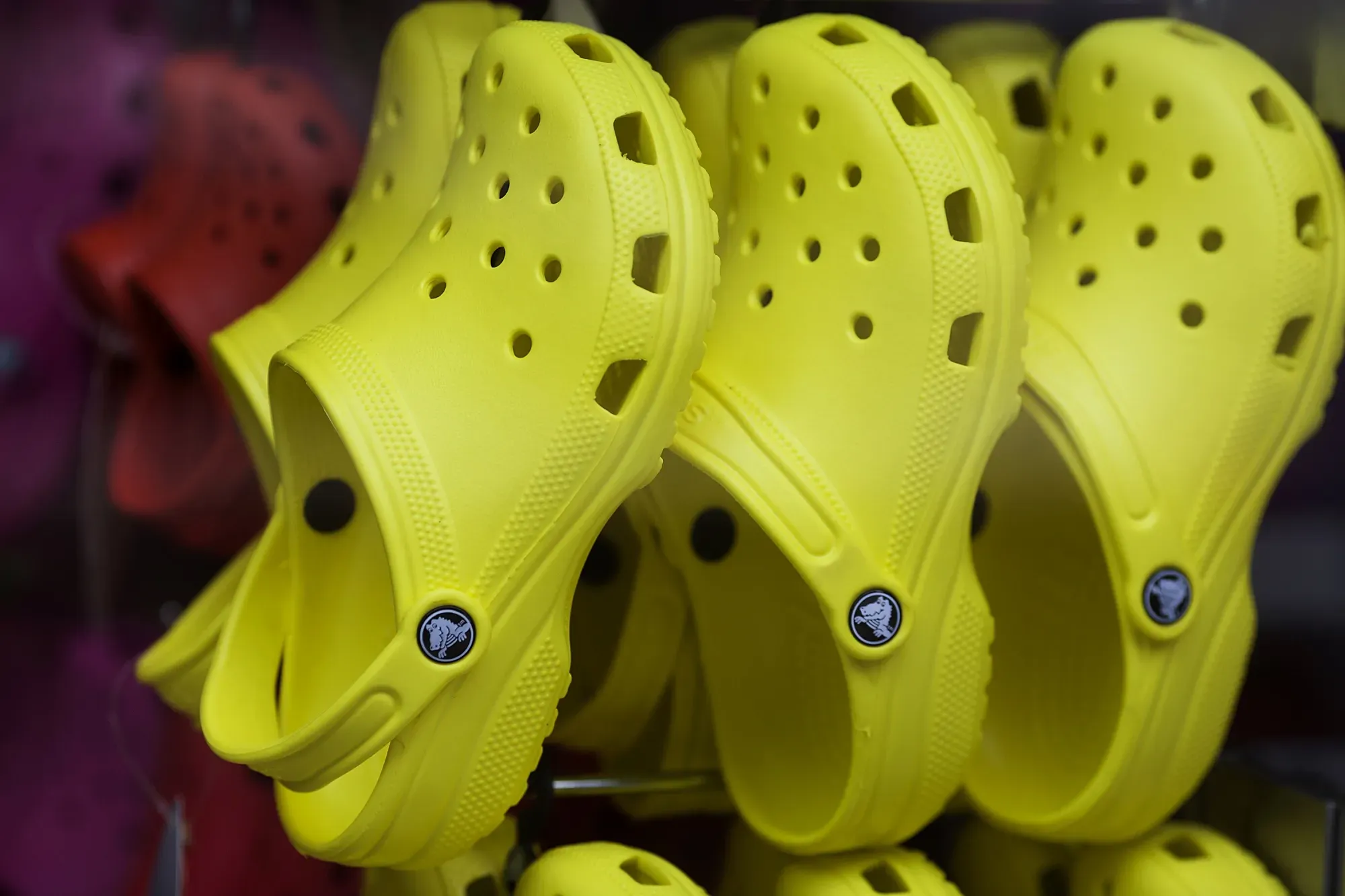  Crocs Crushes Q4 Expectations: Stock Jumps as Ugly Shoes Make a Comeback