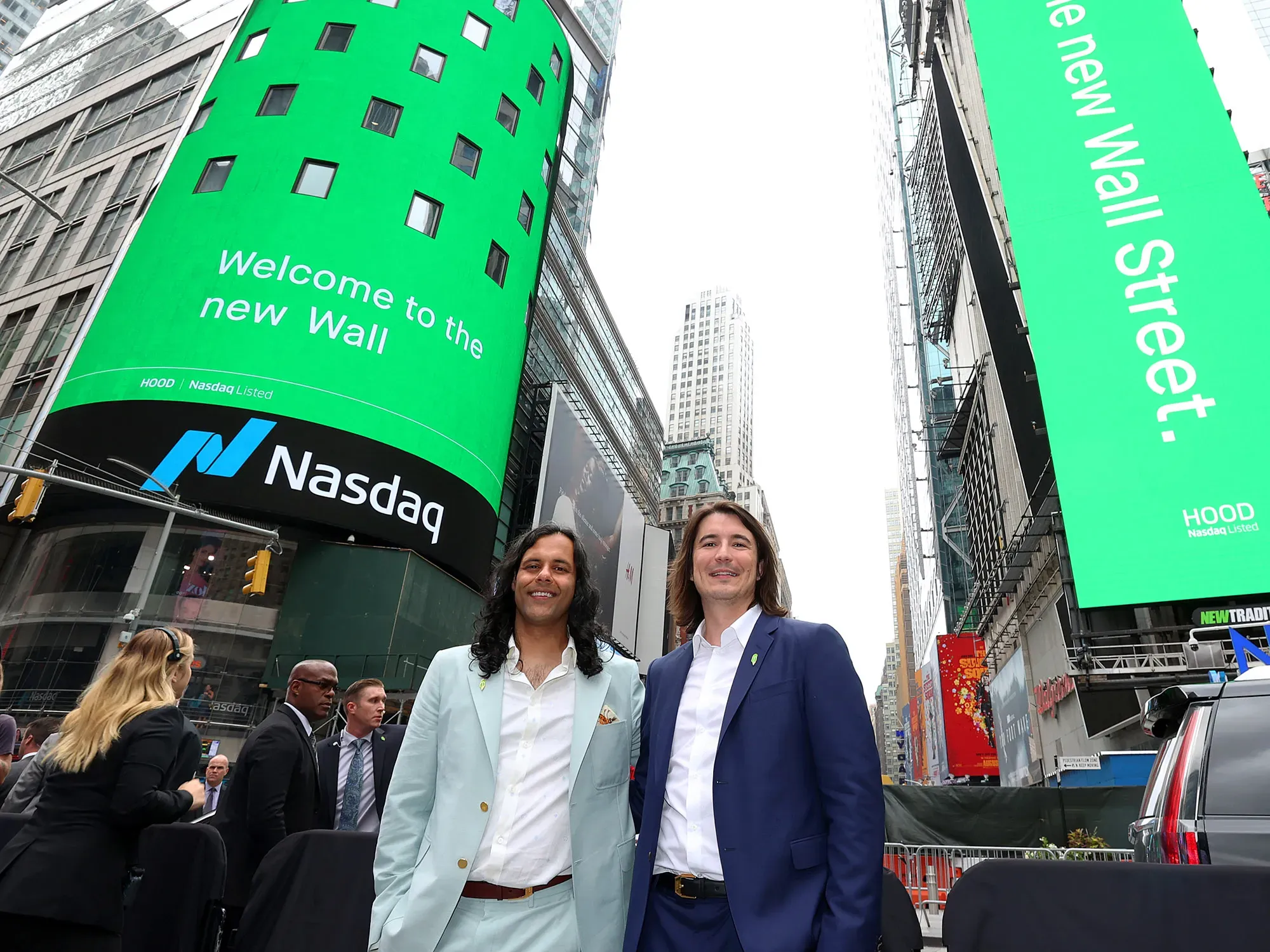 Democratizing Private Equity: Robinhood Launches RVI Closed-End Fund for Retail Investors