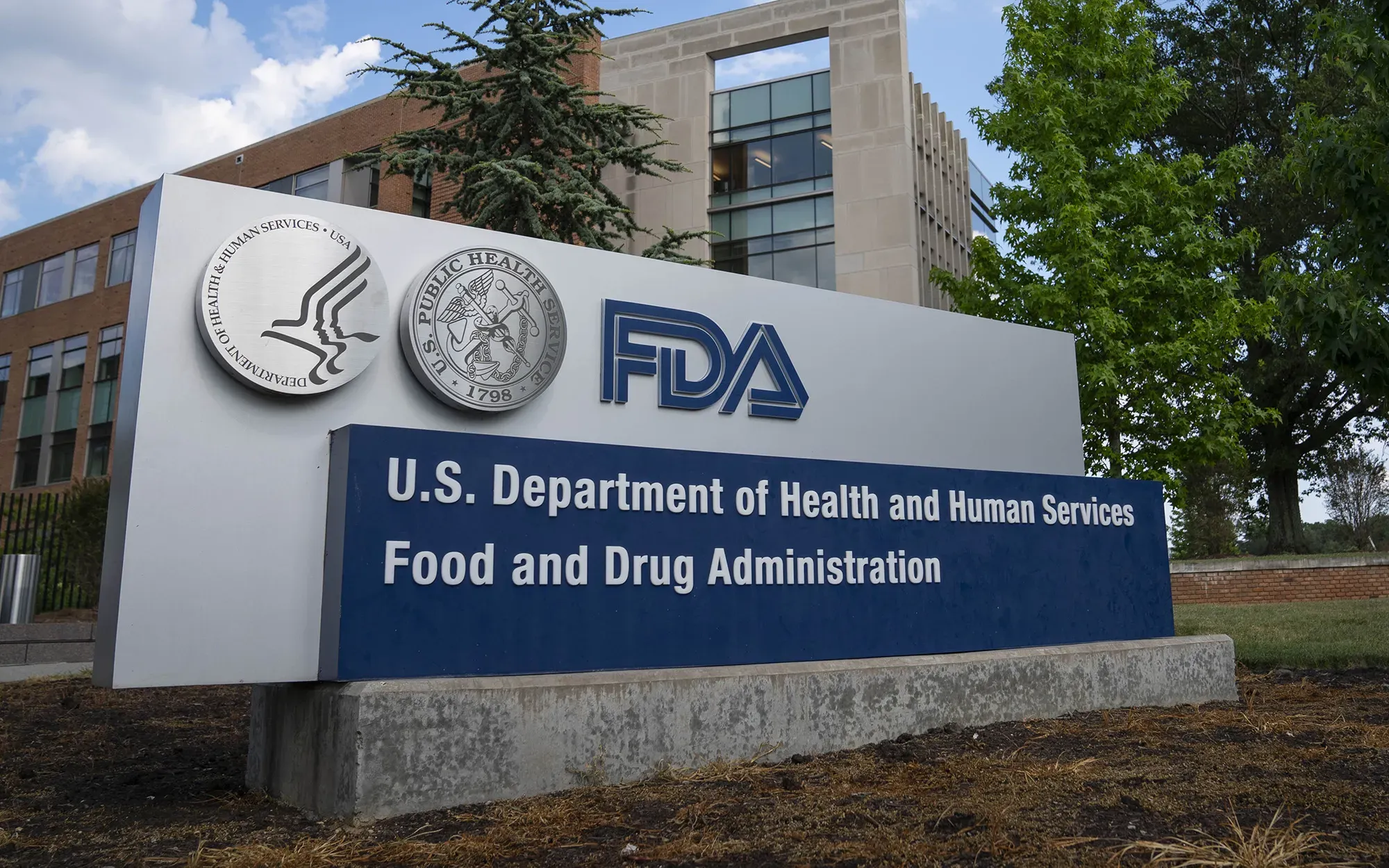 Eton Pharmaceuticals Wins FDA Nod for DESMODA – Easier Treatment for Rare Thirst Disorder