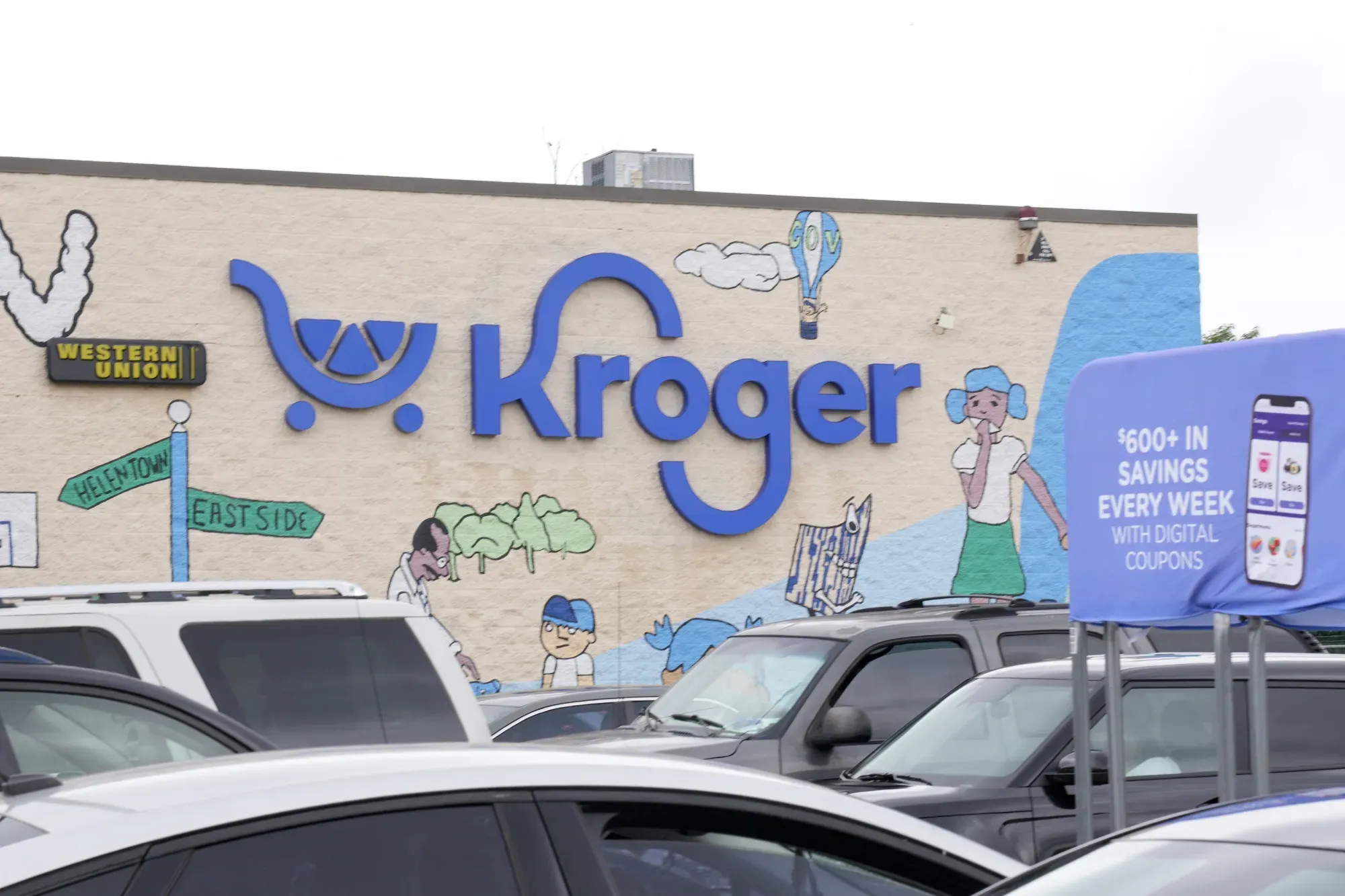 Kroger Taps Former Walmart and Airline CEO as New Leader