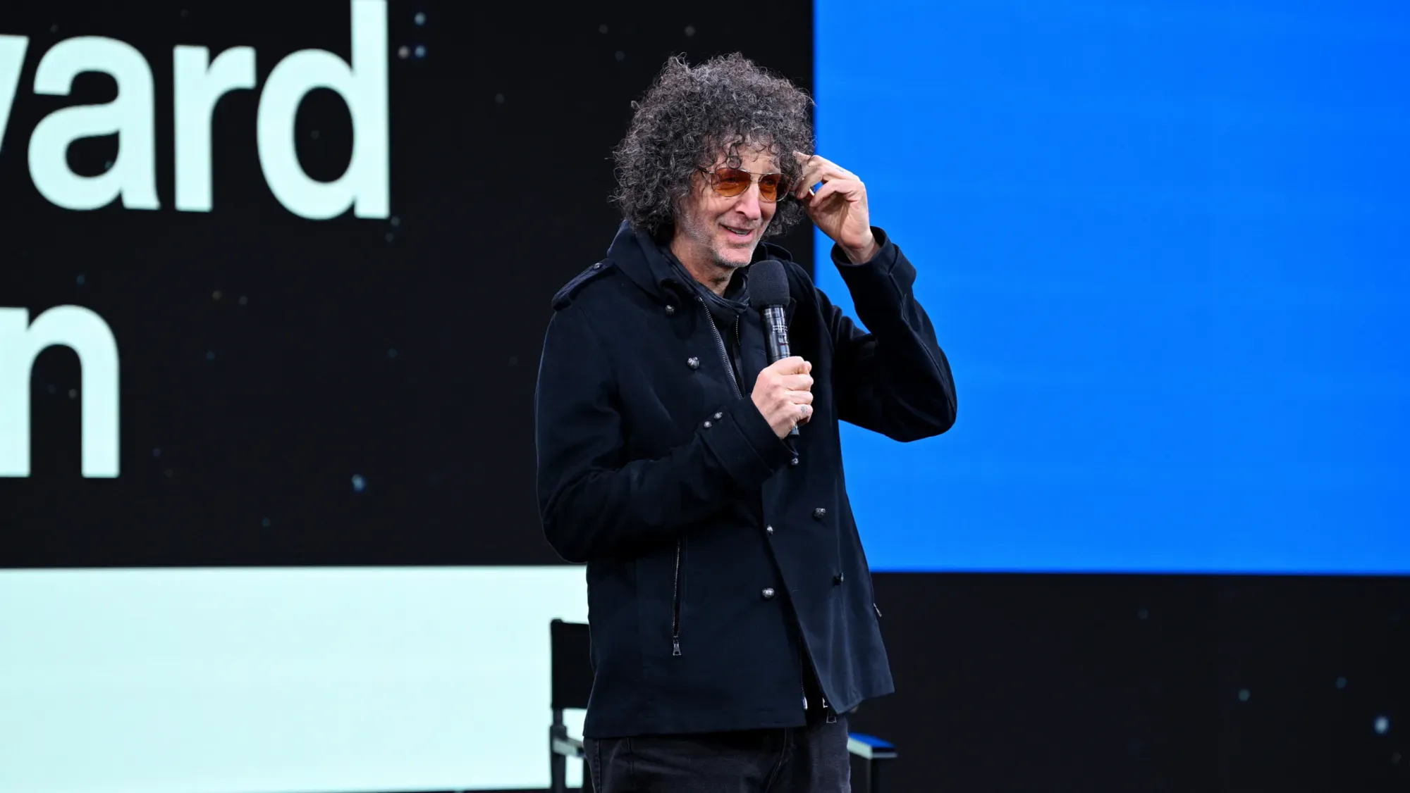 SiriusXM Beats Expectations with Subscriber Growth and Howard Stern Renewal