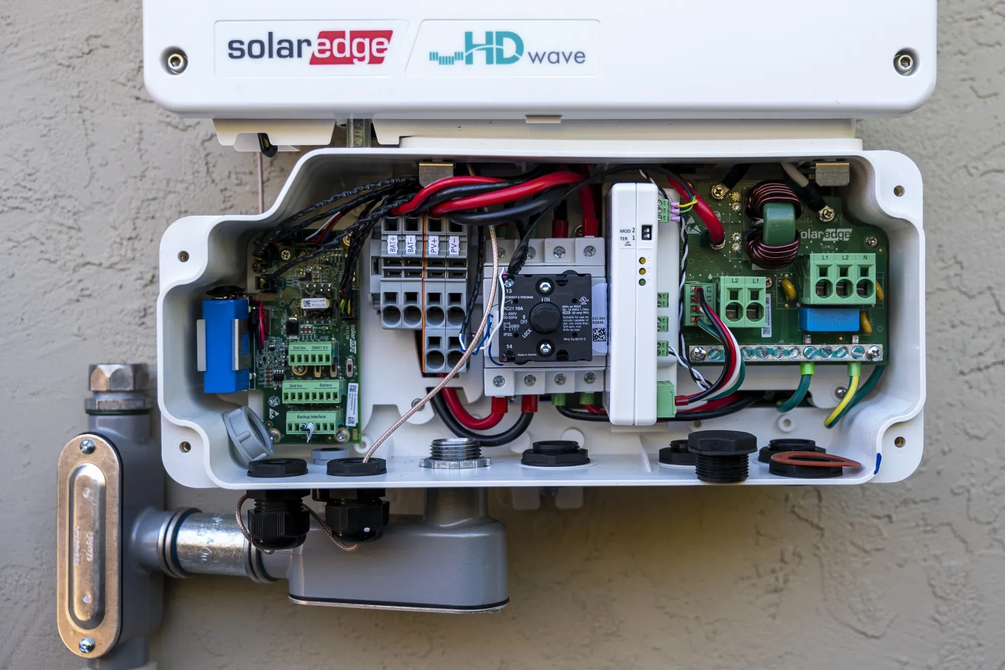 SolarEdge Back on Top – BofA Upgrades Stock After U.S. Market Share Win