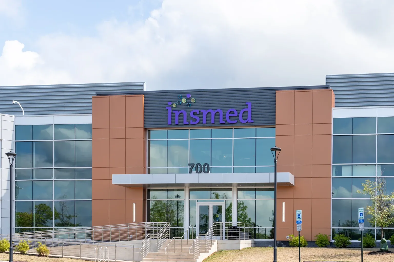 Insmed’s Arikayce Scores Big Win in Phase 3 Study – Could Soon Treat Early-Stage MAC Lung Disease