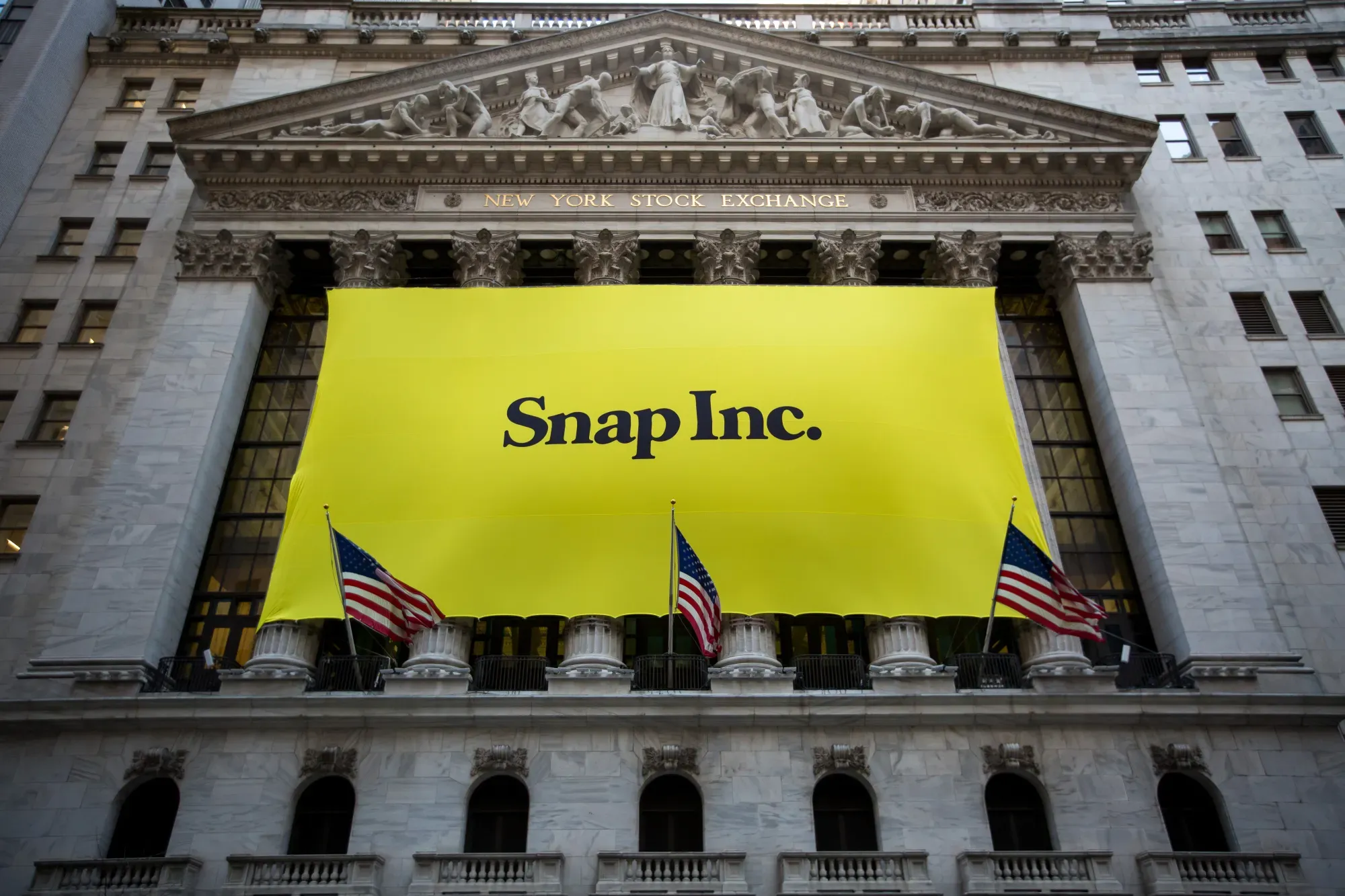 Snap Stock Upgraded to Buy: Analyst Sees 77% Upside