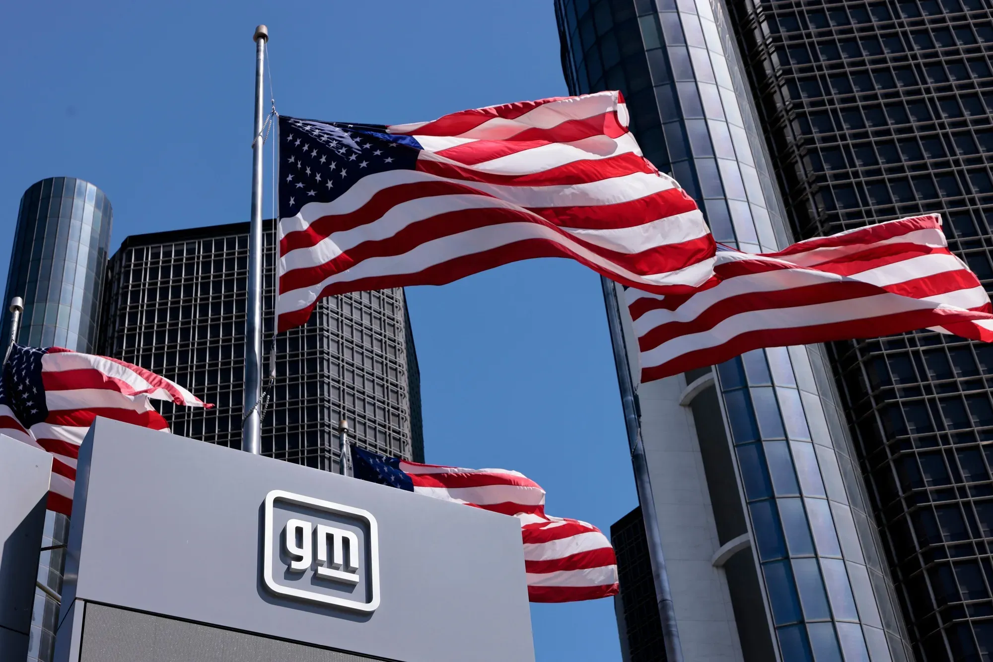 GM Sales Drop Nearly 10% as High Prices and Gas Costs Hit Buyers