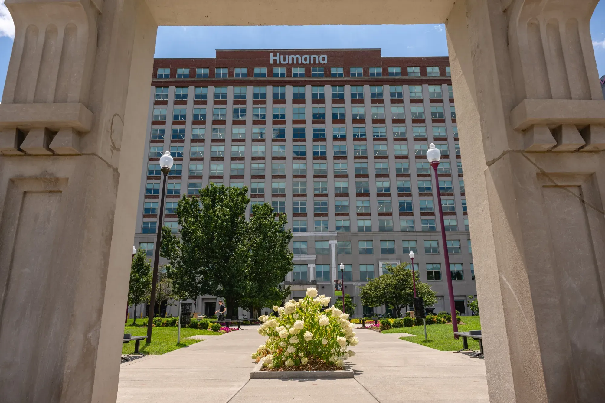 Humana Beats Q1 2026 Earnings Expectations, Reaffirms Full-Year Adjusted Profit Guidance