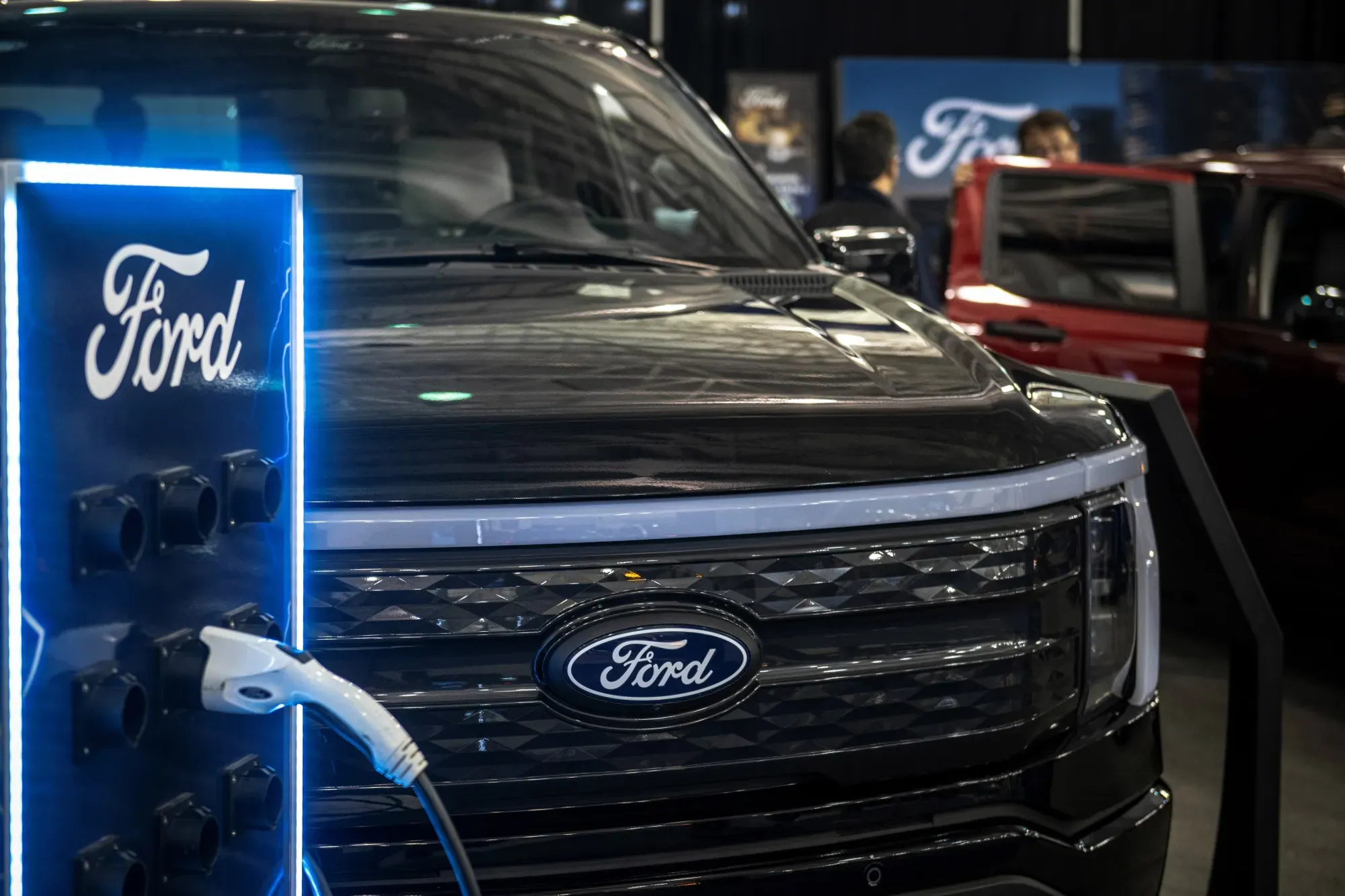 Ford Raises Full-Year Profit Guidance by $500 Million After $1.3 Billion Tariff Windfall