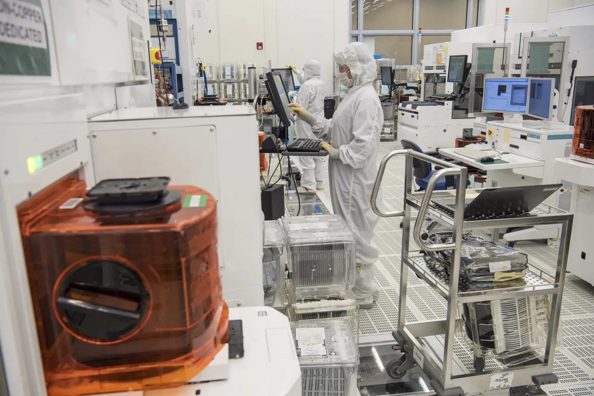 Applied Materials Stock Rallies After Record Q2 Beat and Strong AI-Fueled Guidance