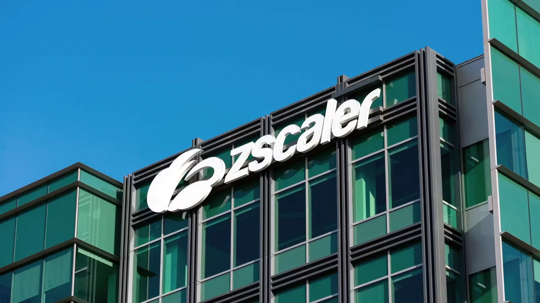 Zscaler Shares Crash After Q4 Revenue Guidance Misses Estimates