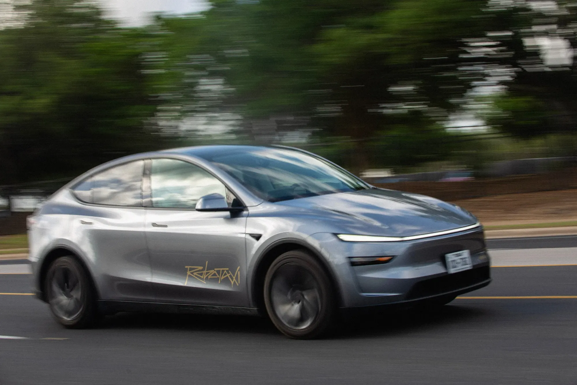 Tesla’s Texas Robotaxi Expansion Is Still in Beta Hell, Says Reuters