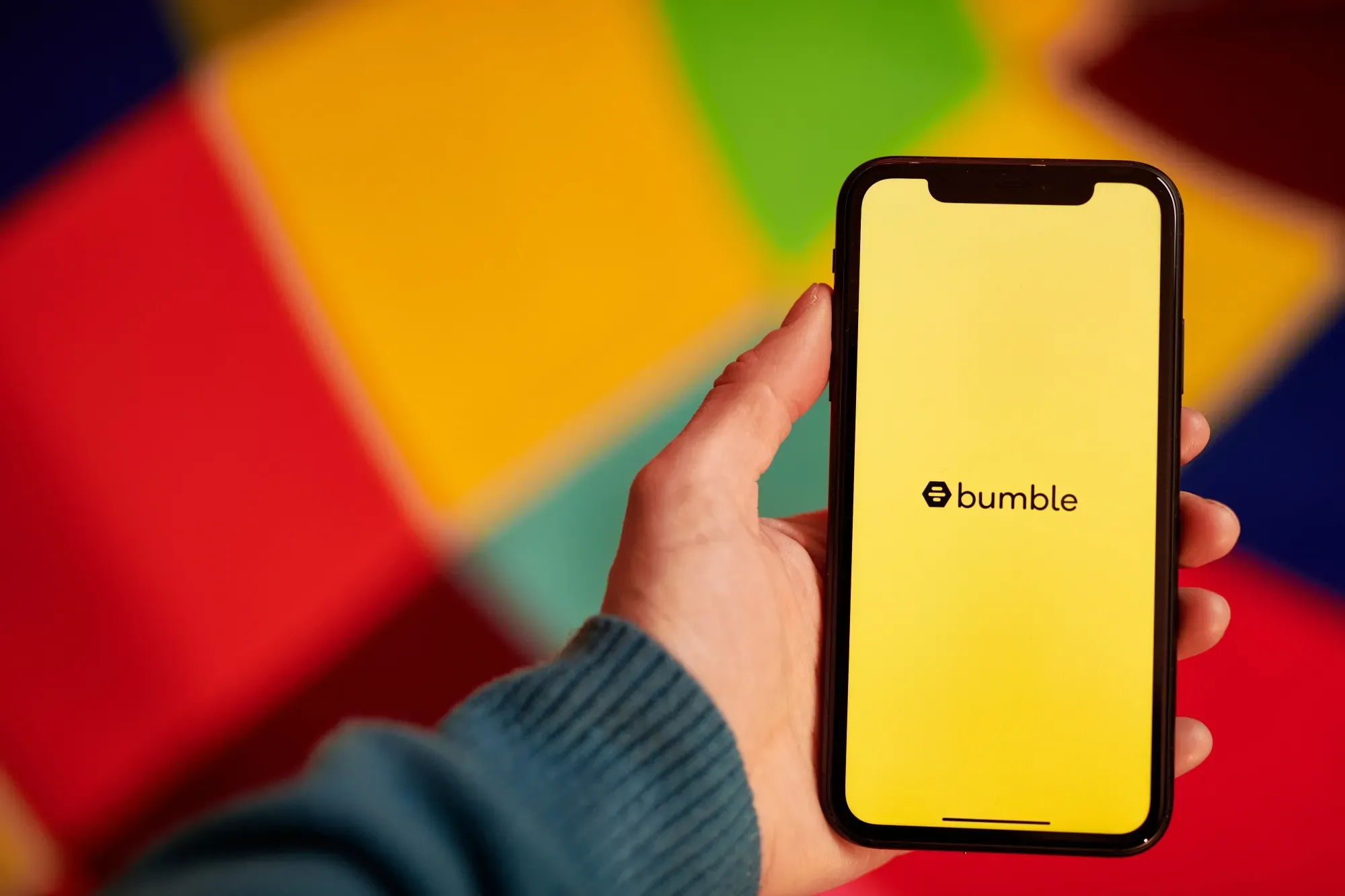 Bumble Explores Potential Sale as Dating Industry Slowdown Deepens