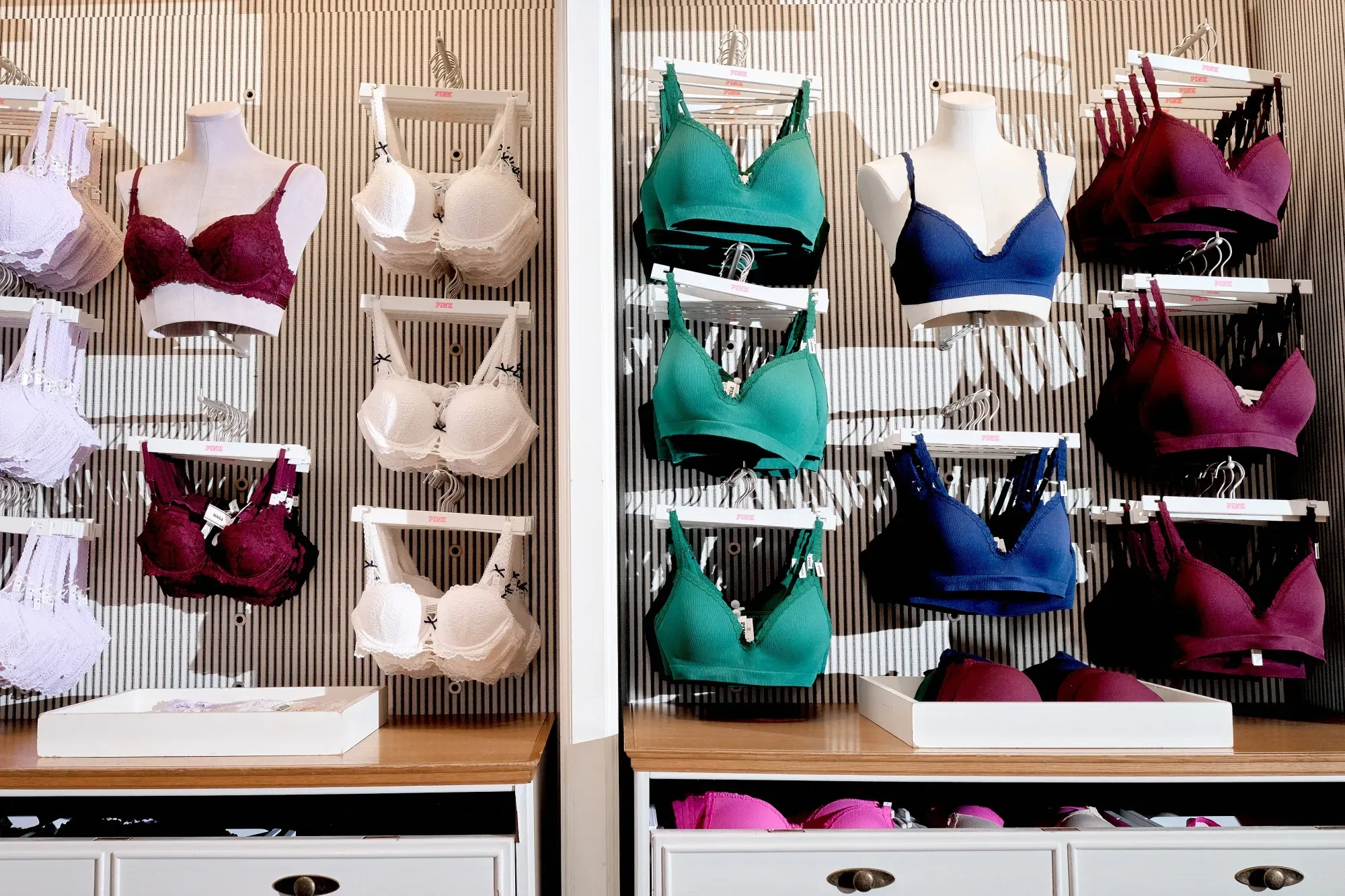 Turnaround in Full Swing: Victoria’s Secret Shares Jump on Earnings Blowout