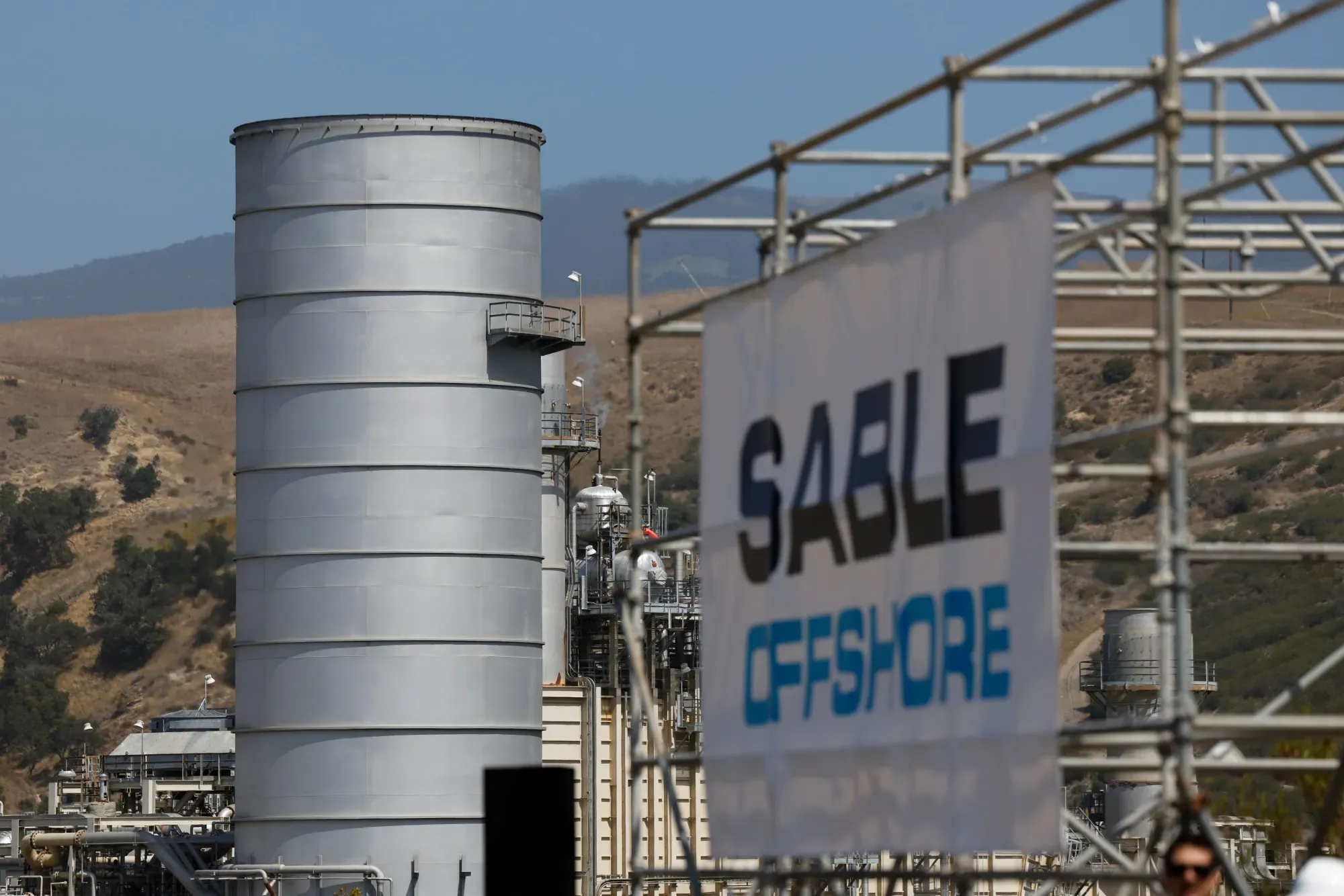 Sable Offshore Shares Collapse Amid Heavy Dilution Fears Following $400 Million Raise