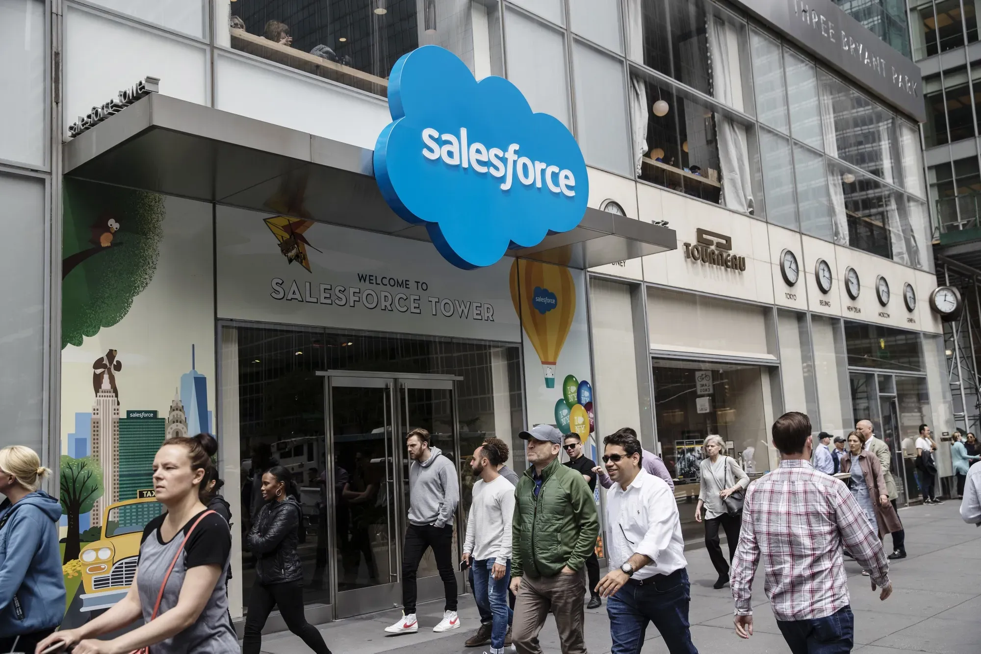 Salesforce Acquires Fin for $3.6 Billion to Strengthen AI Customer Agents