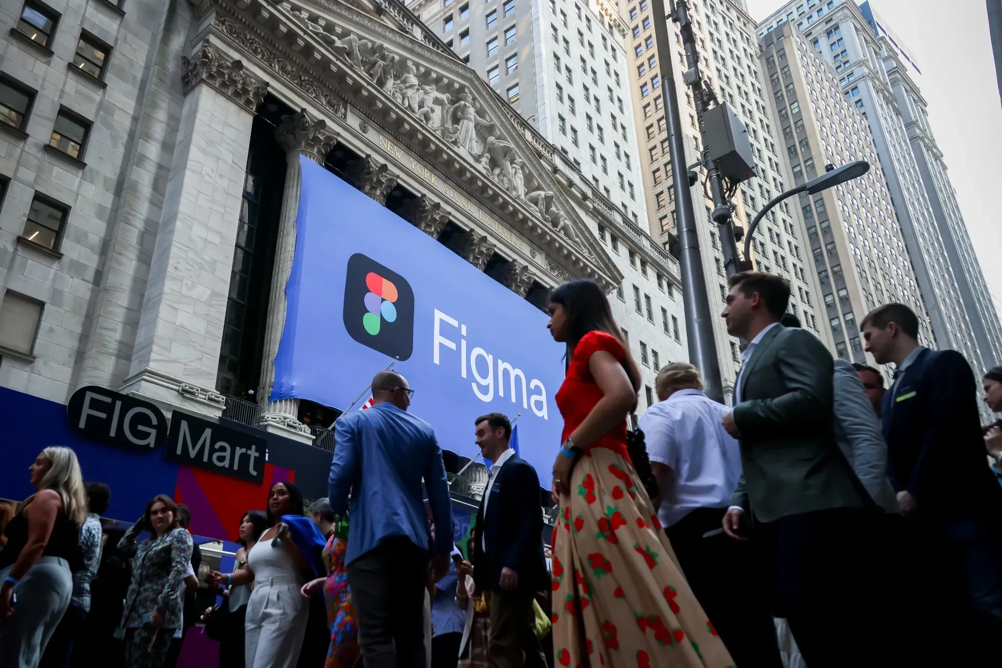 Citi Initiates Buy on Figma with $36 Target, Sees 100% Upside
