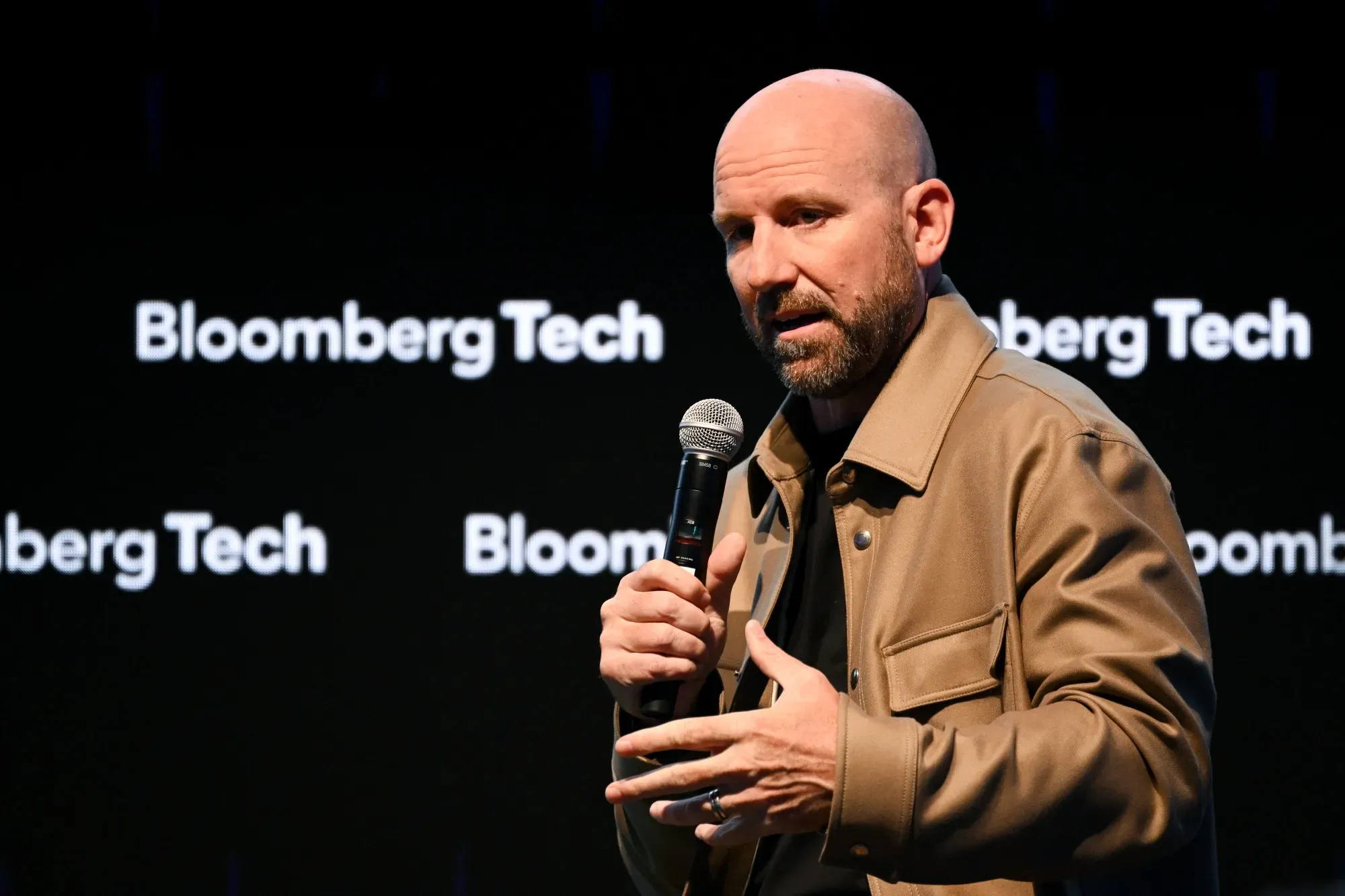 Meta Faces Fresh Internal Turmoil as CTO Slams AI Reorg and Executive Exits