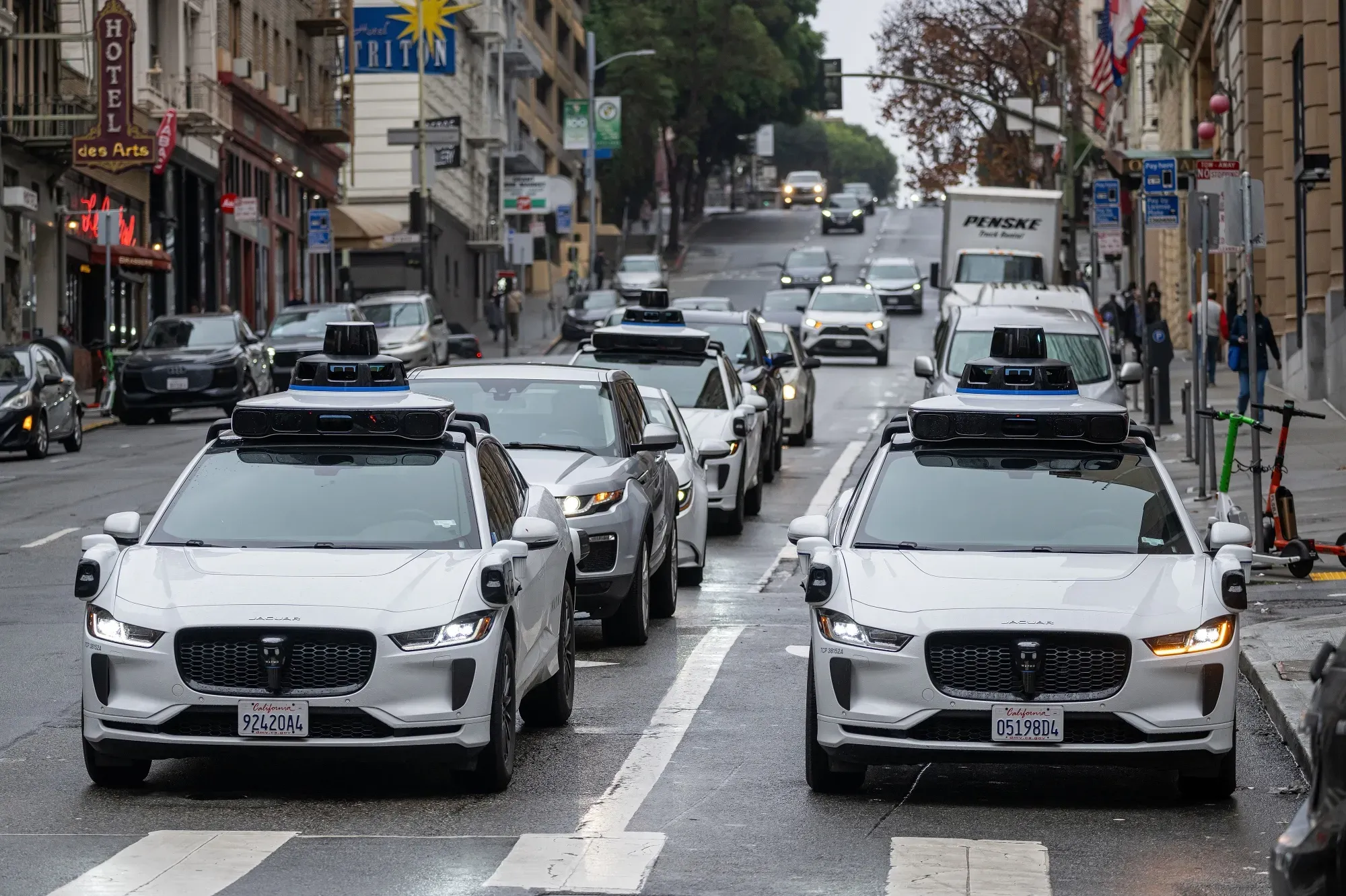 Waymo Explores Ending Uber Partnership as Robotaxi Rivalry Heats Up