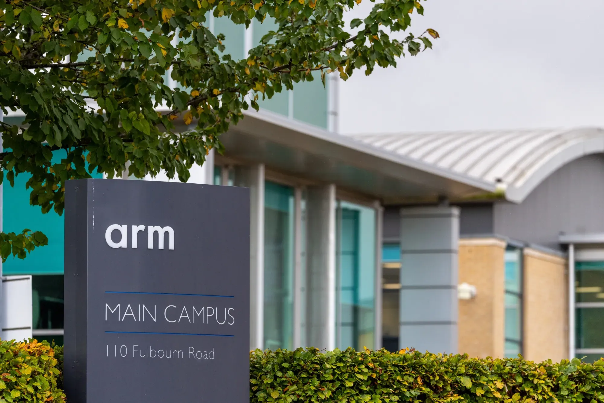 Arm Beats Estimates but Shares Slip as Long-Term Outlook Stays Unchanged