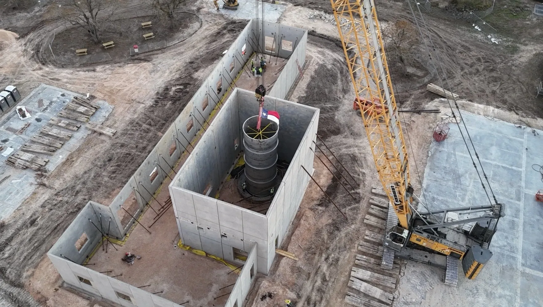 Oklo Clears Final DOE Safety Review for Groves Reactor, Targets First Criticality This Month