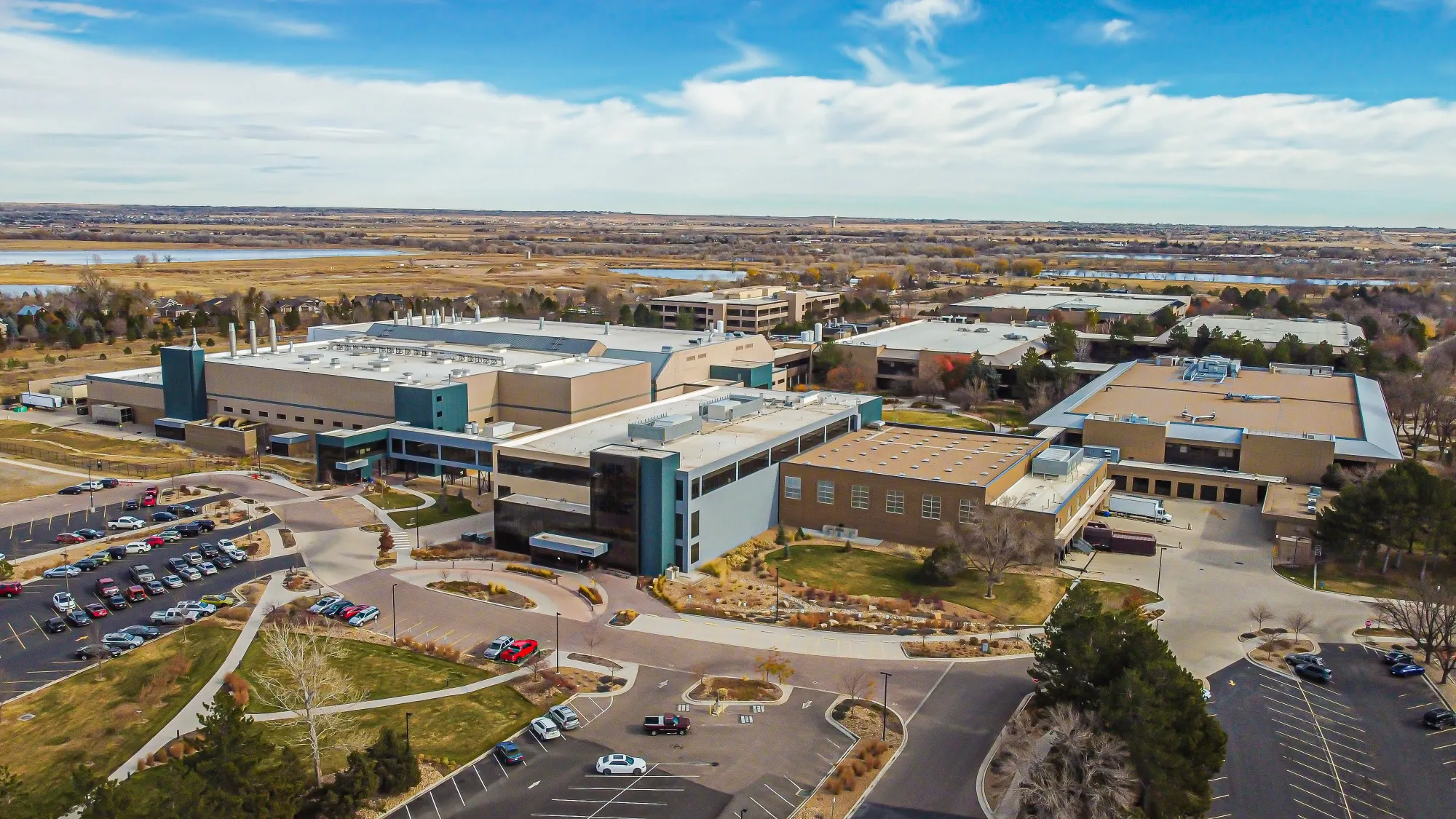 Apple Commits Over $30 Billion to U.S. Manufacturing in Major Broadcom Deal
