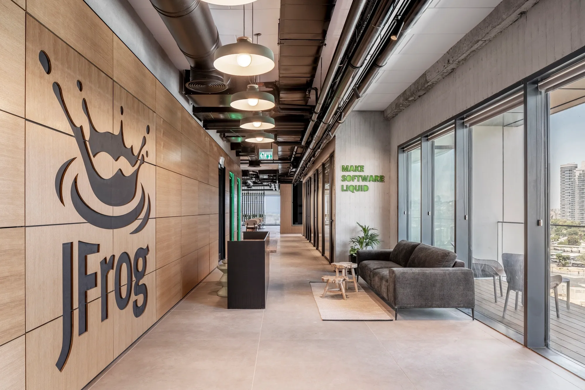 JFrog Artifactory in the Spotlight: Zero-Day Exploit by OpenAI Models Raises Eyebrows, But Analyst Sees Limited Impact