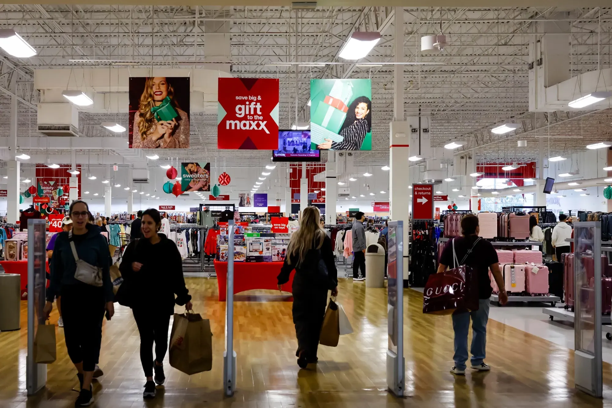 TJX Raises Full-Year Profit Outlook but Softens Q3 Guidance  