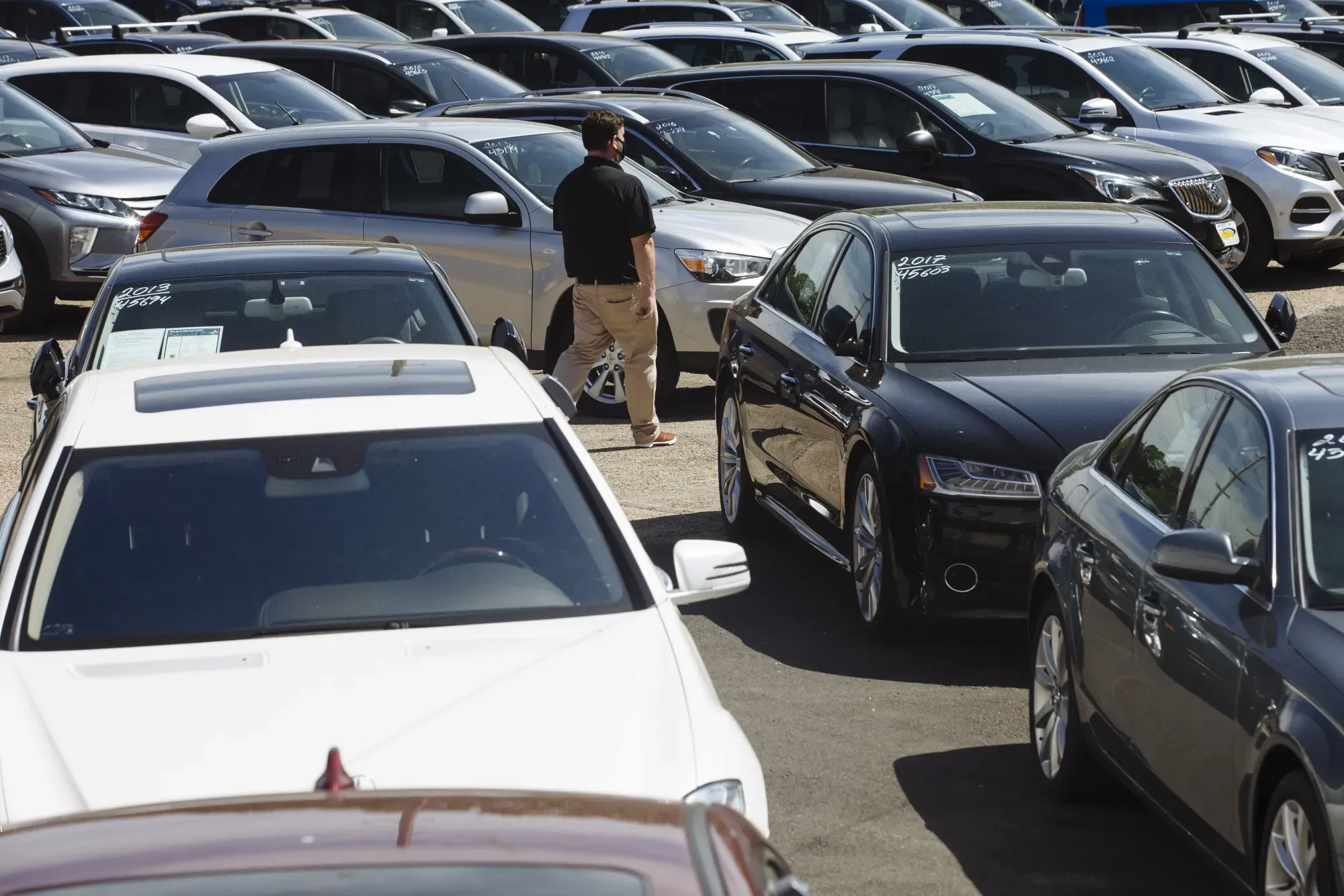 ACV Auctions Explores Sale or Partnership, Shares Jump on Takeover Interest