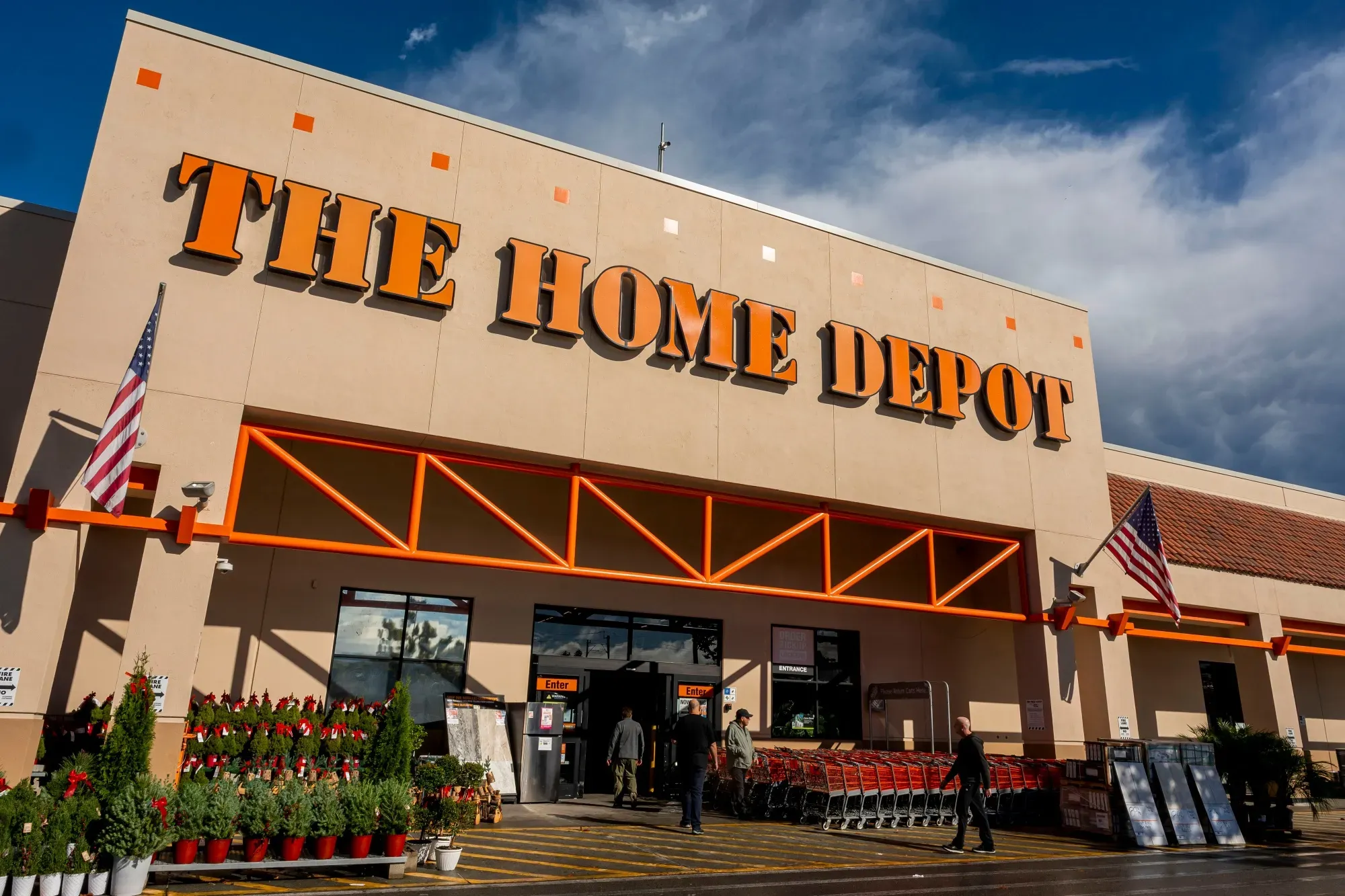 Home Depot Beats Wall Street Expectations as Smaller Home Projects Drive Q2 Results
