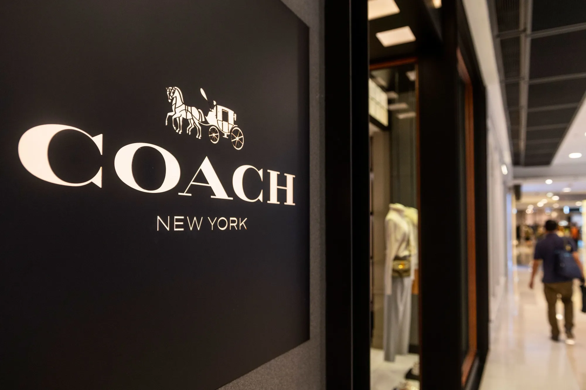 Tapestry Beats on Earnings as Coach Thrives, but Soft Revenue Guidance Weighs on Shares
