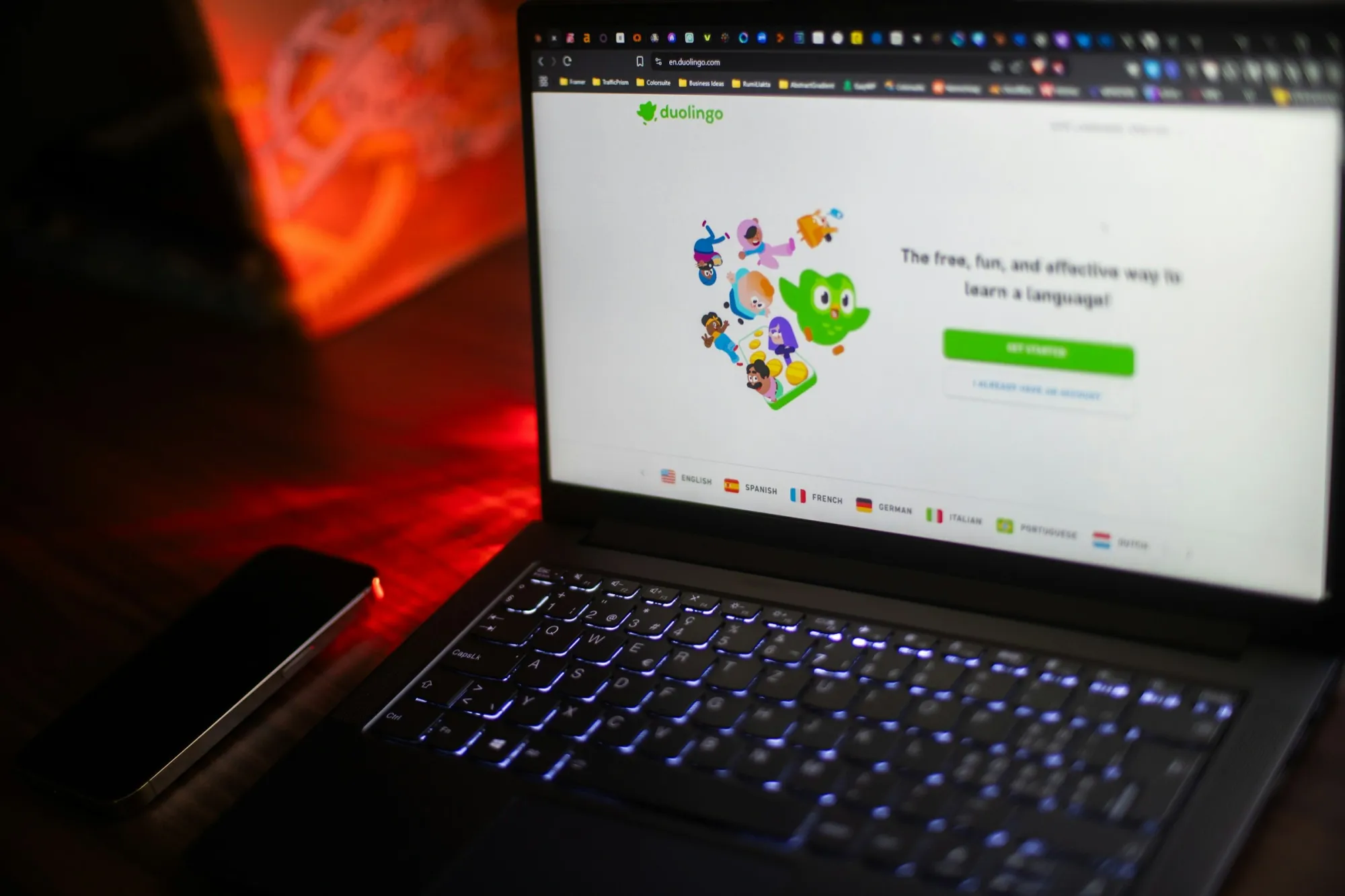 Duolingo’s Strong User Growth Overshadowed by Soft Revenue Outlook