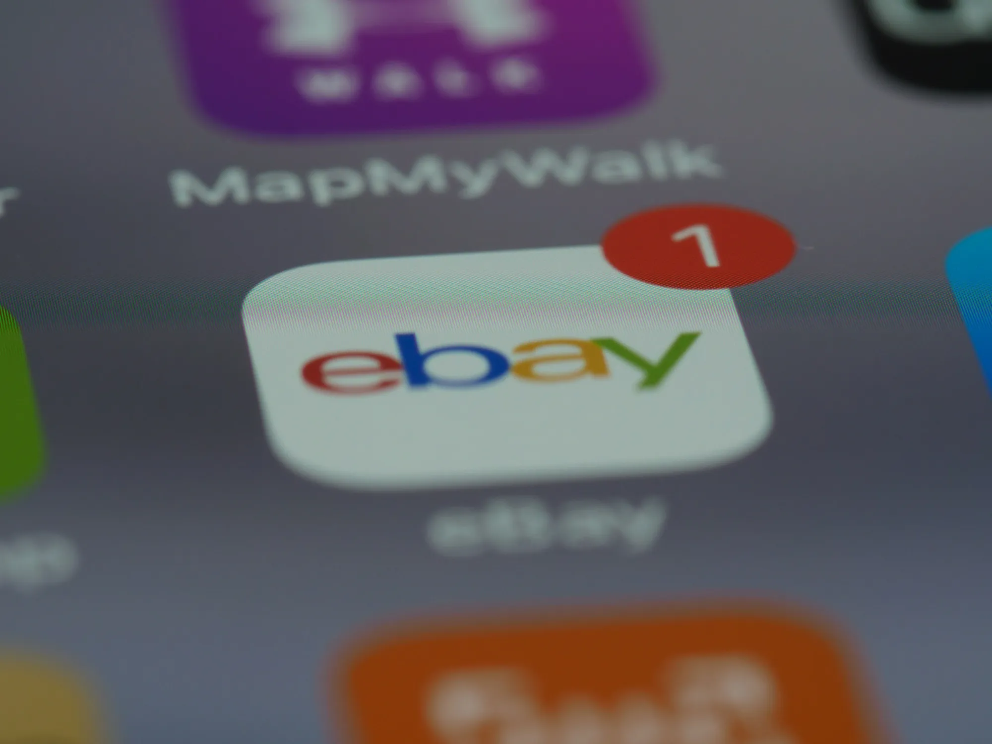Wells Fargo Downgrades eBay to Underweight, Sees 19% Downside on Depop and Vinted Concerns
