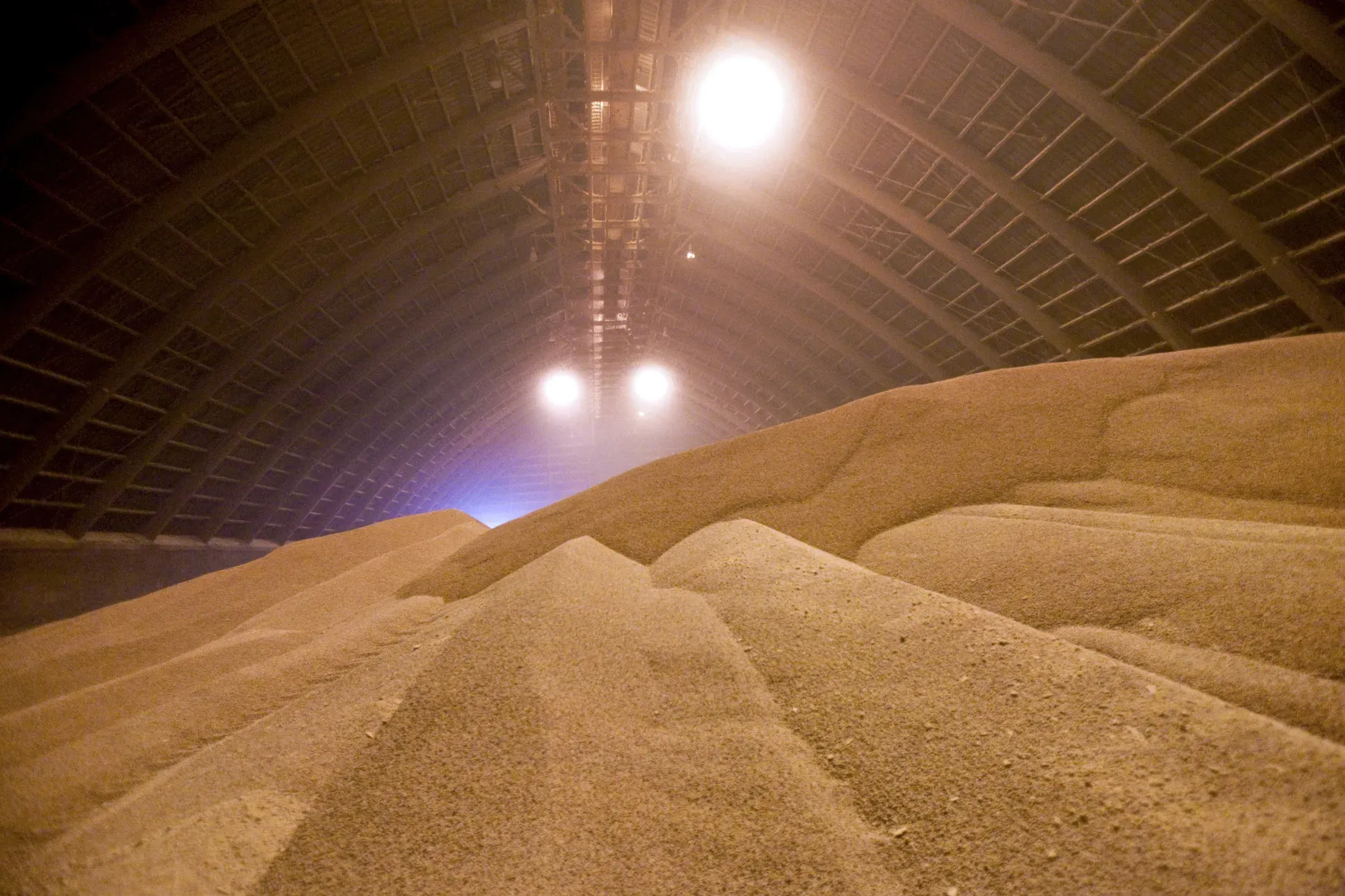 Trump Says U.S. Working on Cheaper Potash Deal With Belarus as Fertilizer Stocks Fall