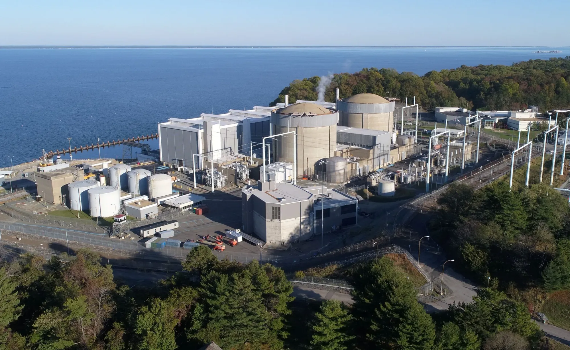 Amazon Signs 20-Year Nuclear Deal to Expand Maryland’s Calvert Cliffs Plant
